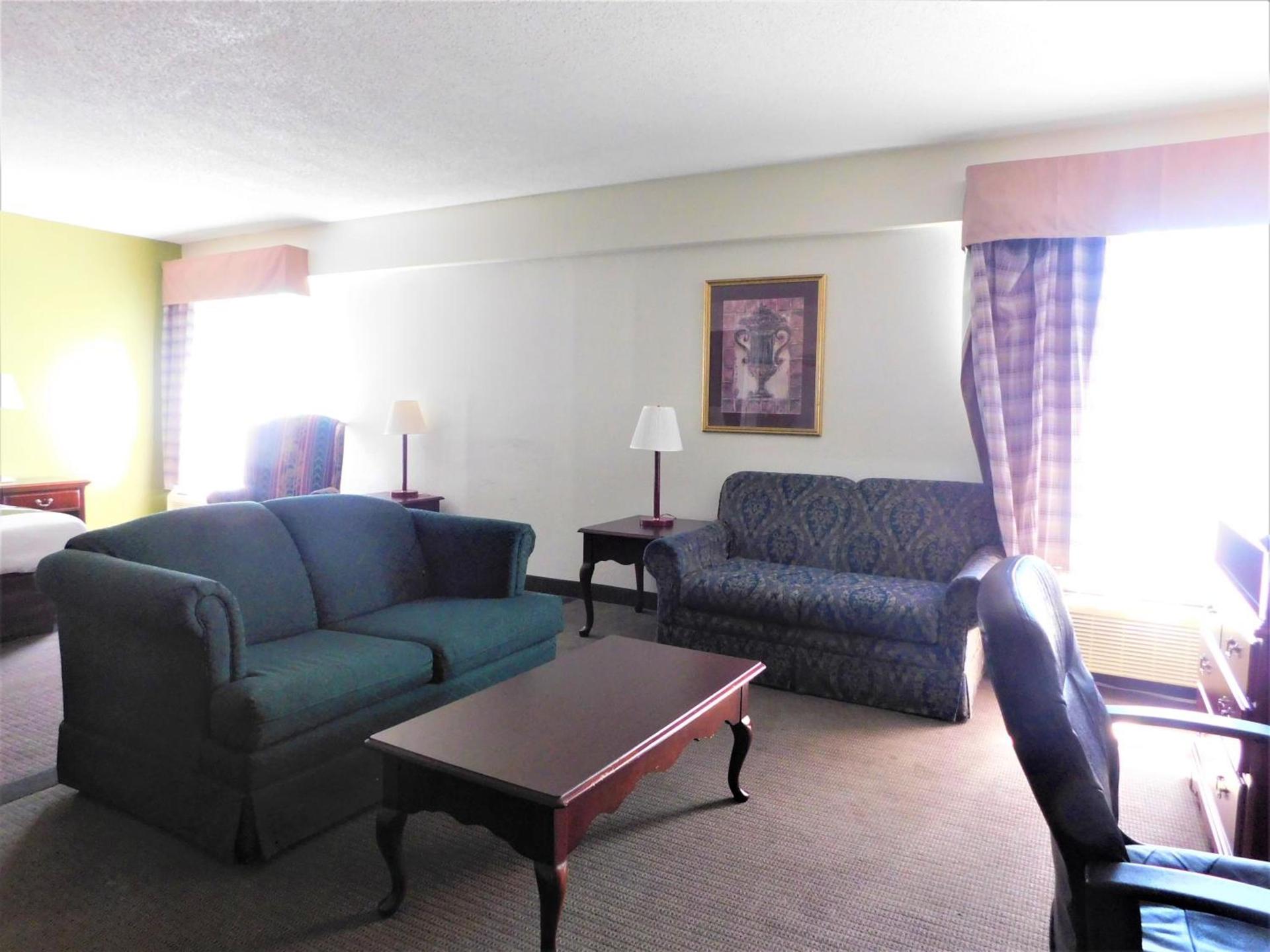 Quality Inn & Suites Thomasville-High Point photo 36