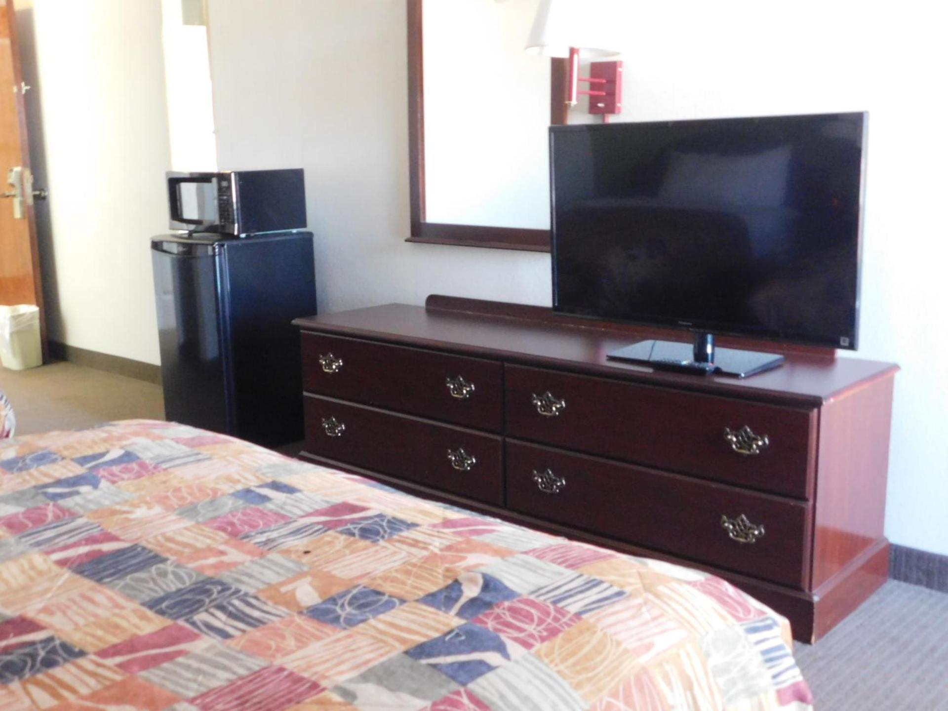 Quality Inn & Suites Thomasville-High Point photo 45