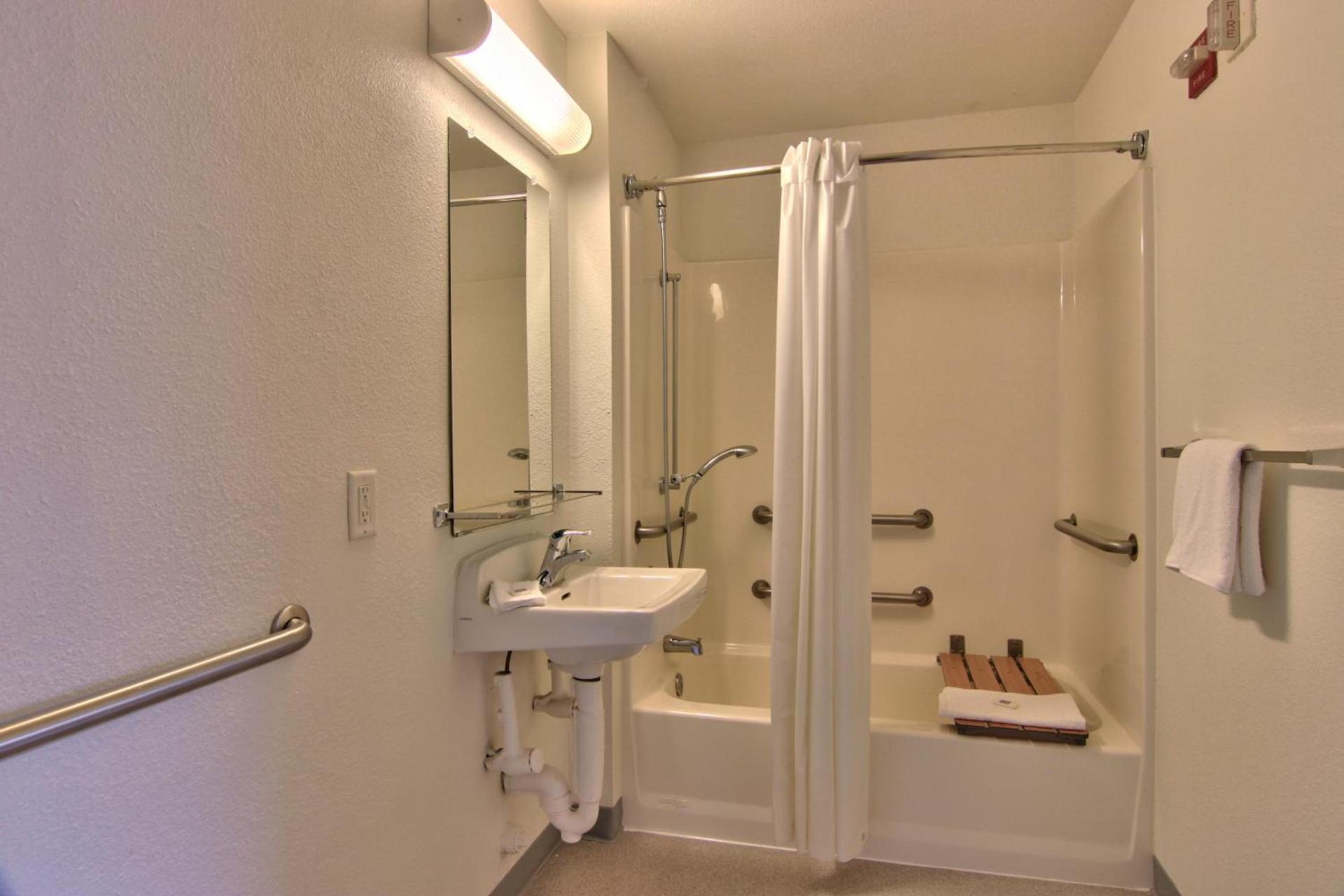 Motel 6-Woodland, CA Sacramento Airport photo 32
