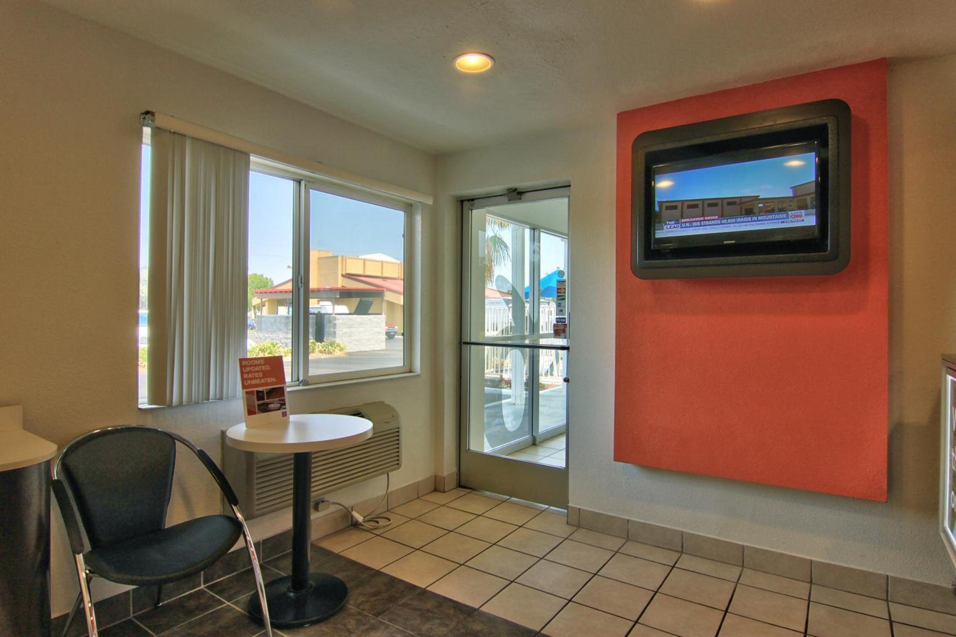 Motel 6-Woodland, CA Sacramento Airport photo 26