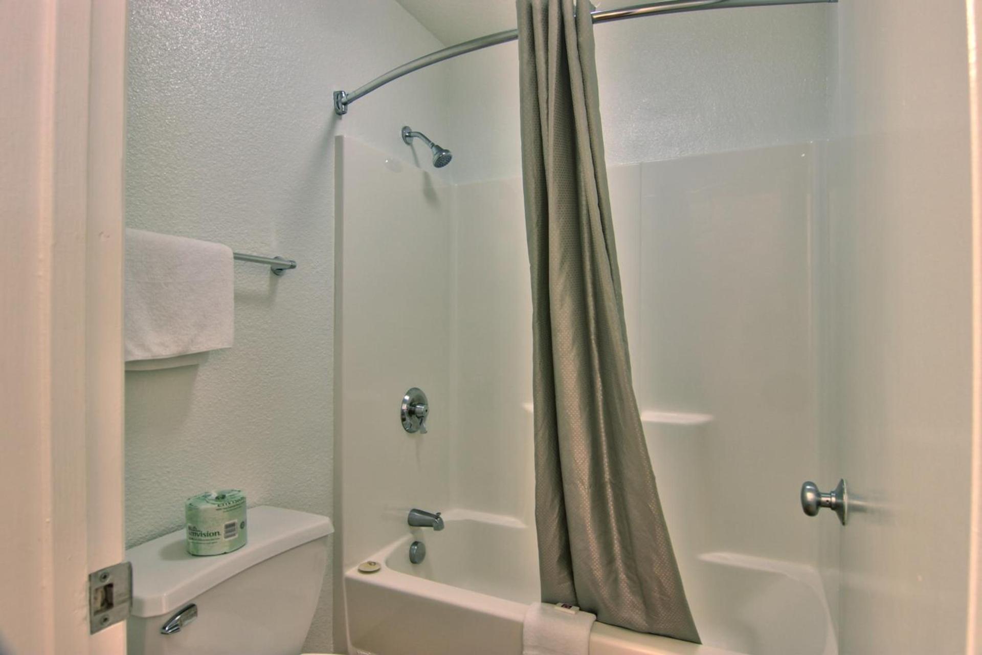 Motel 6-Sacramento, CA - Old Sacramento North photo 14
