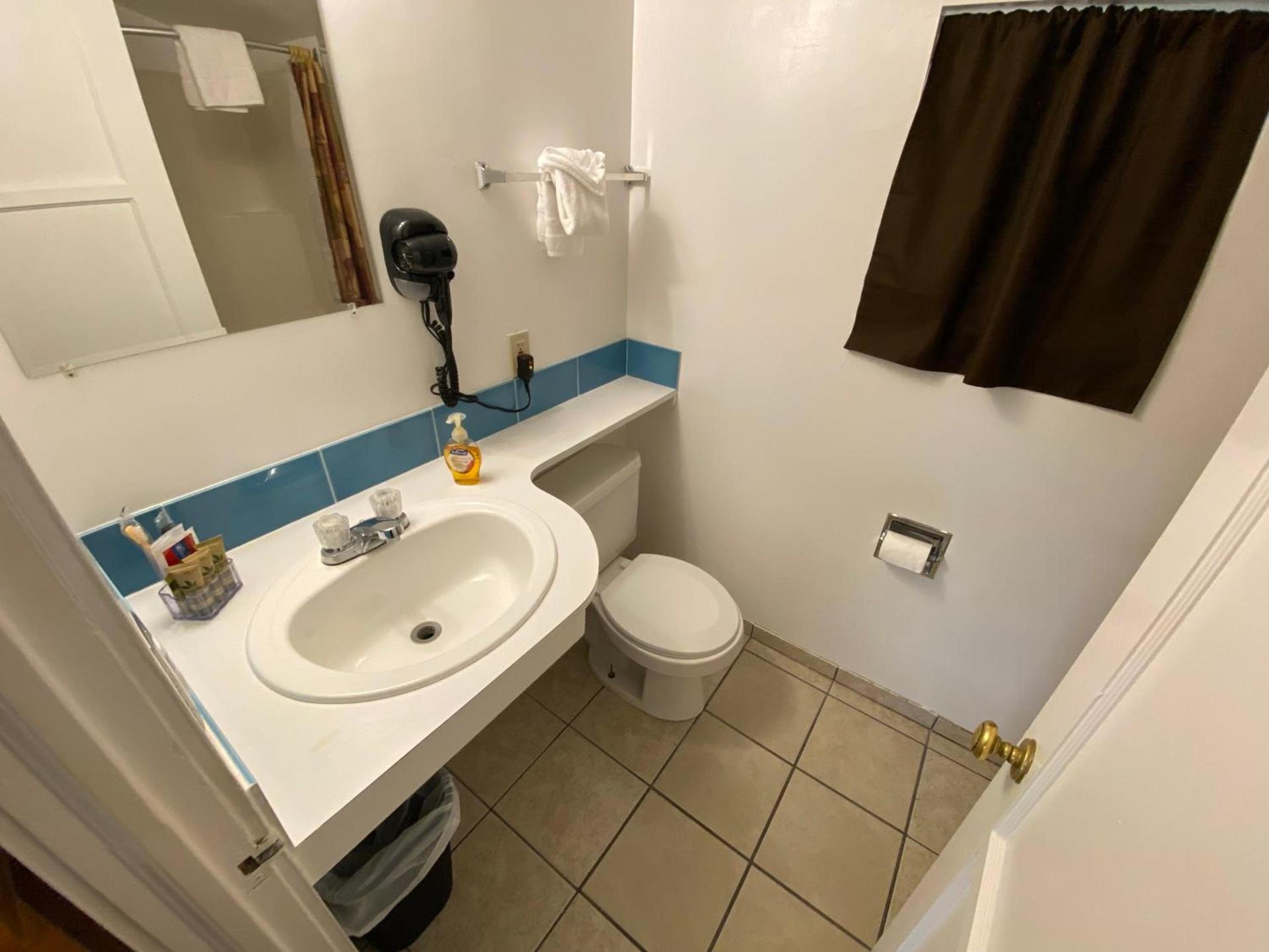 Independence Courthouse Motel photo 19