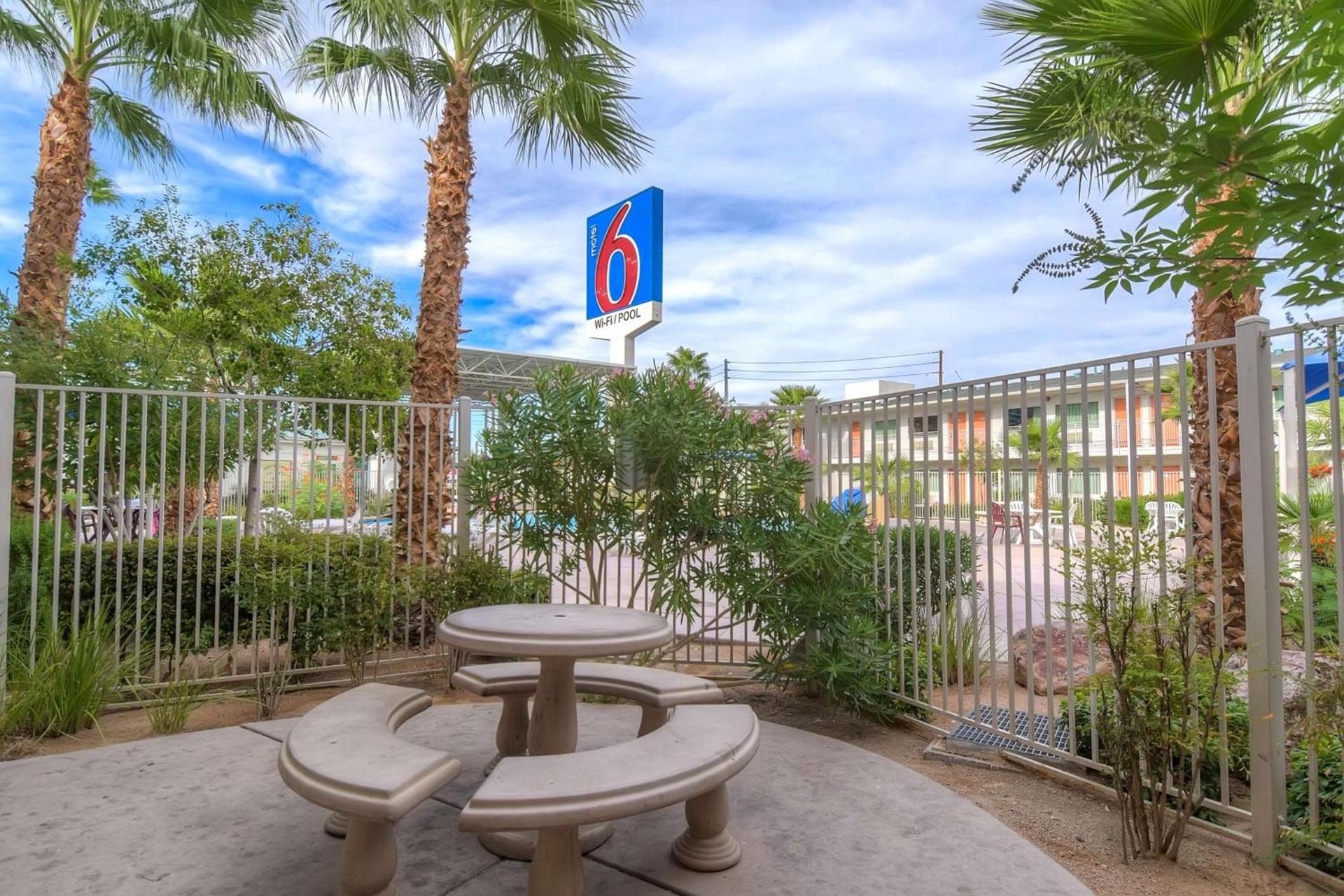 Studio 6 Suites Las Vegas, NV - Tropicana photo 63