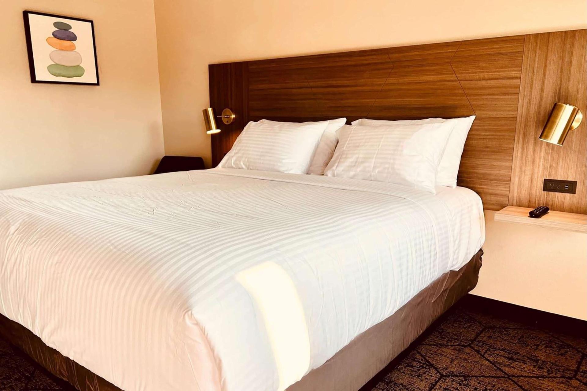 Ramada by Wyndham Modesto Yosemite Area photo 15