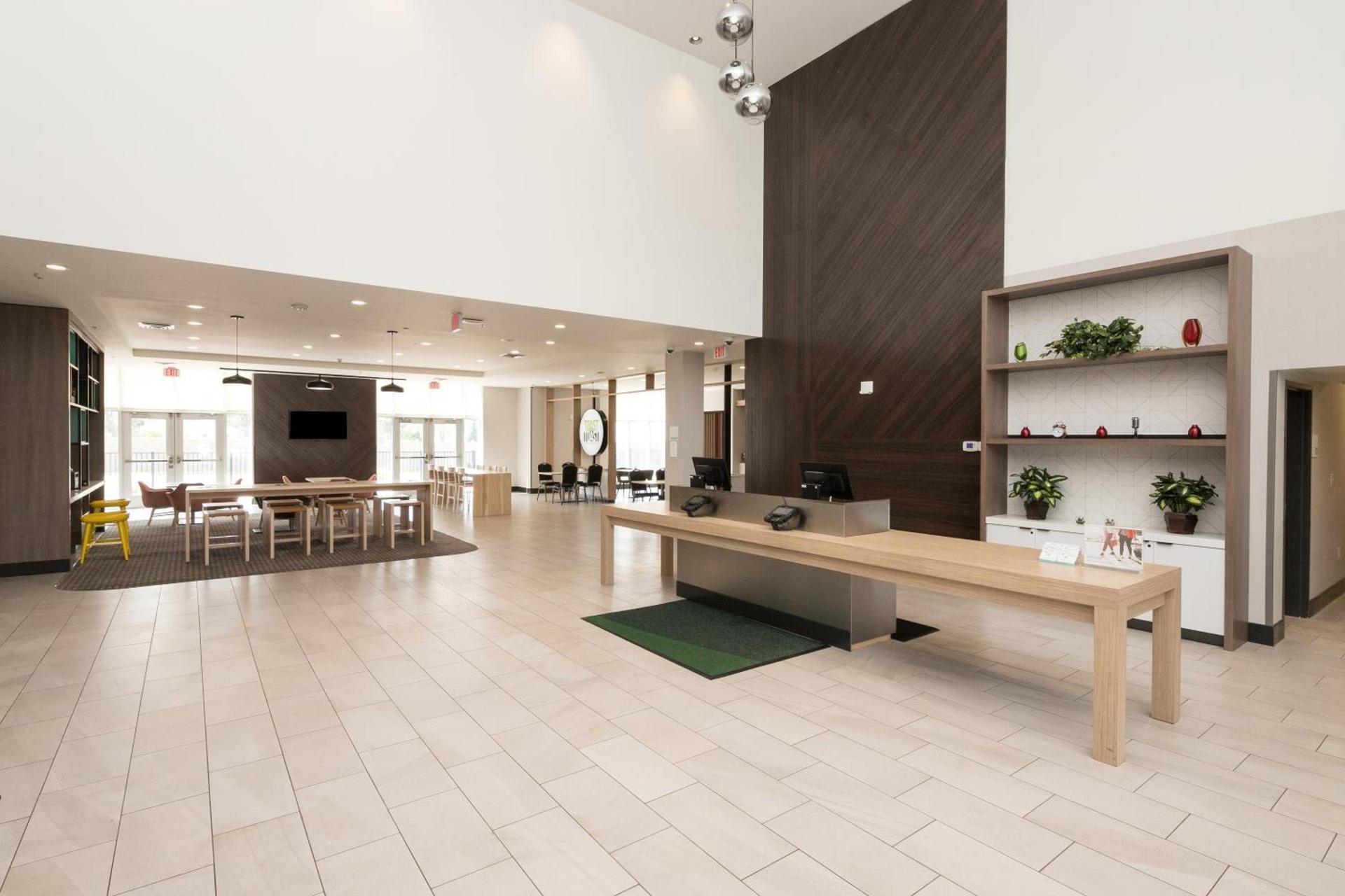 Holiday Inn & Suites Detroit - Troy by IHG photo 19