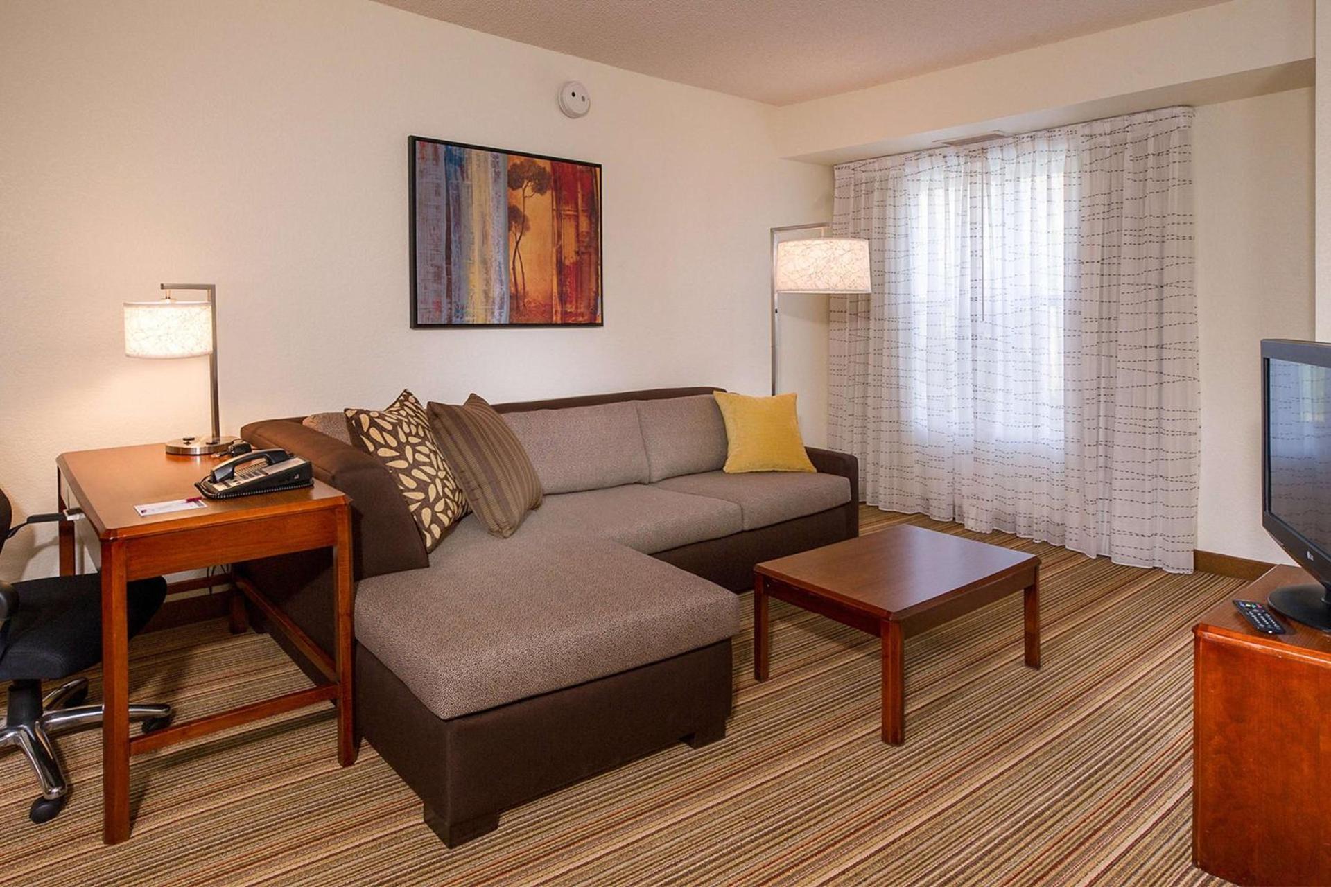 Sonesta ES Suites Charlottesville University photo 9