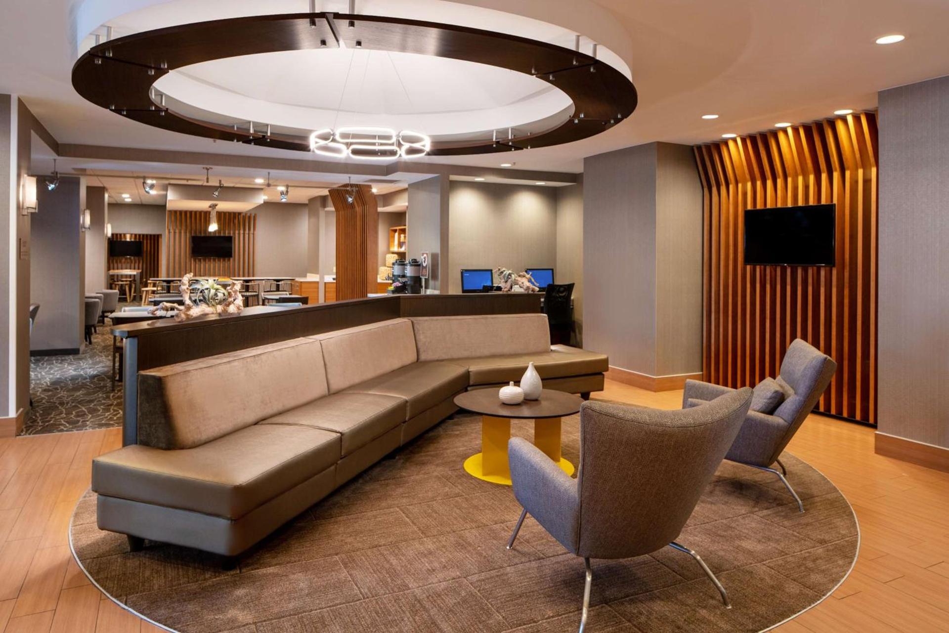 Sonesta Select Nashville Airport Suites photo 4