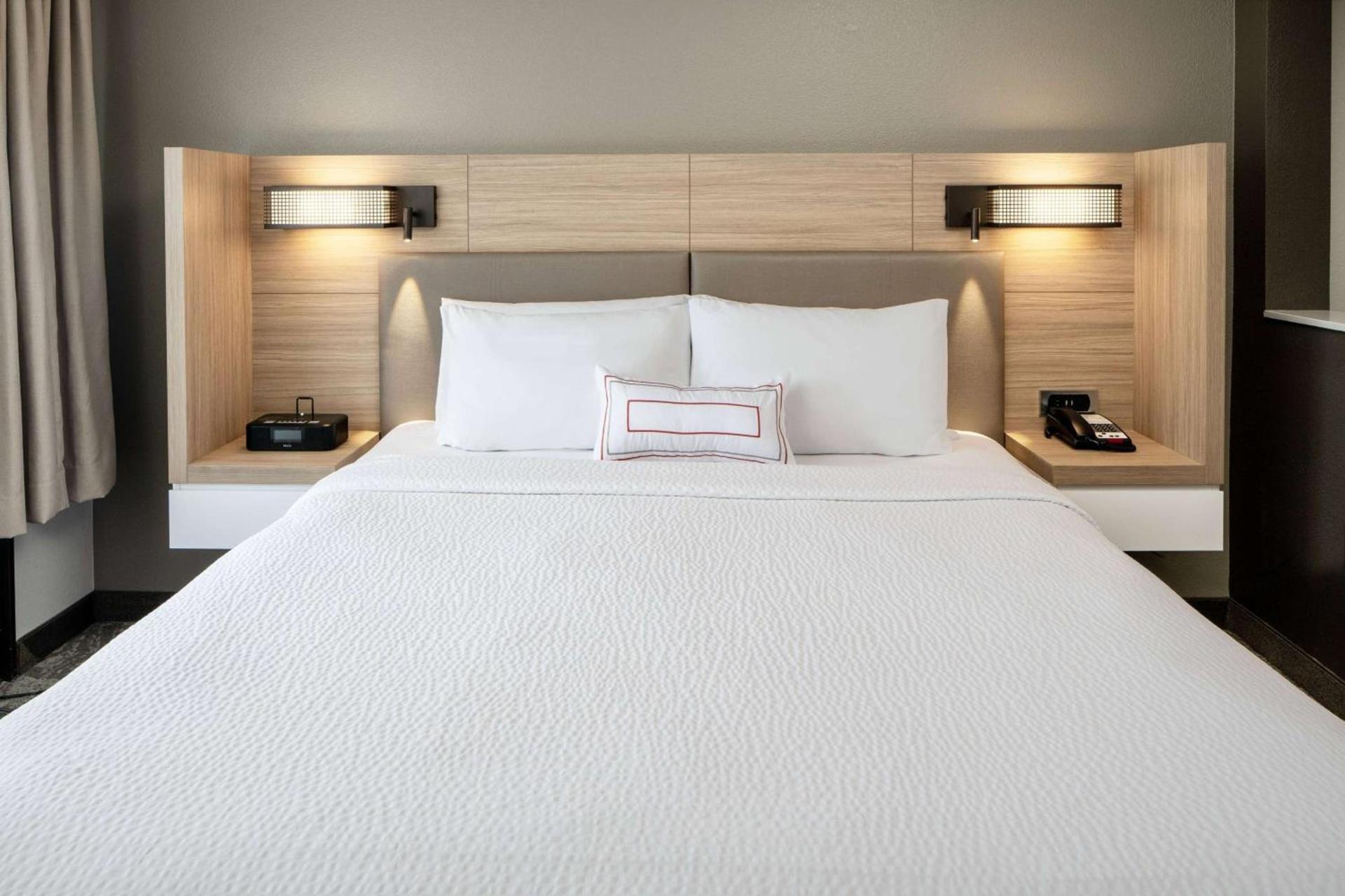 Sonesta Select Nashville Airport Suites photo 7