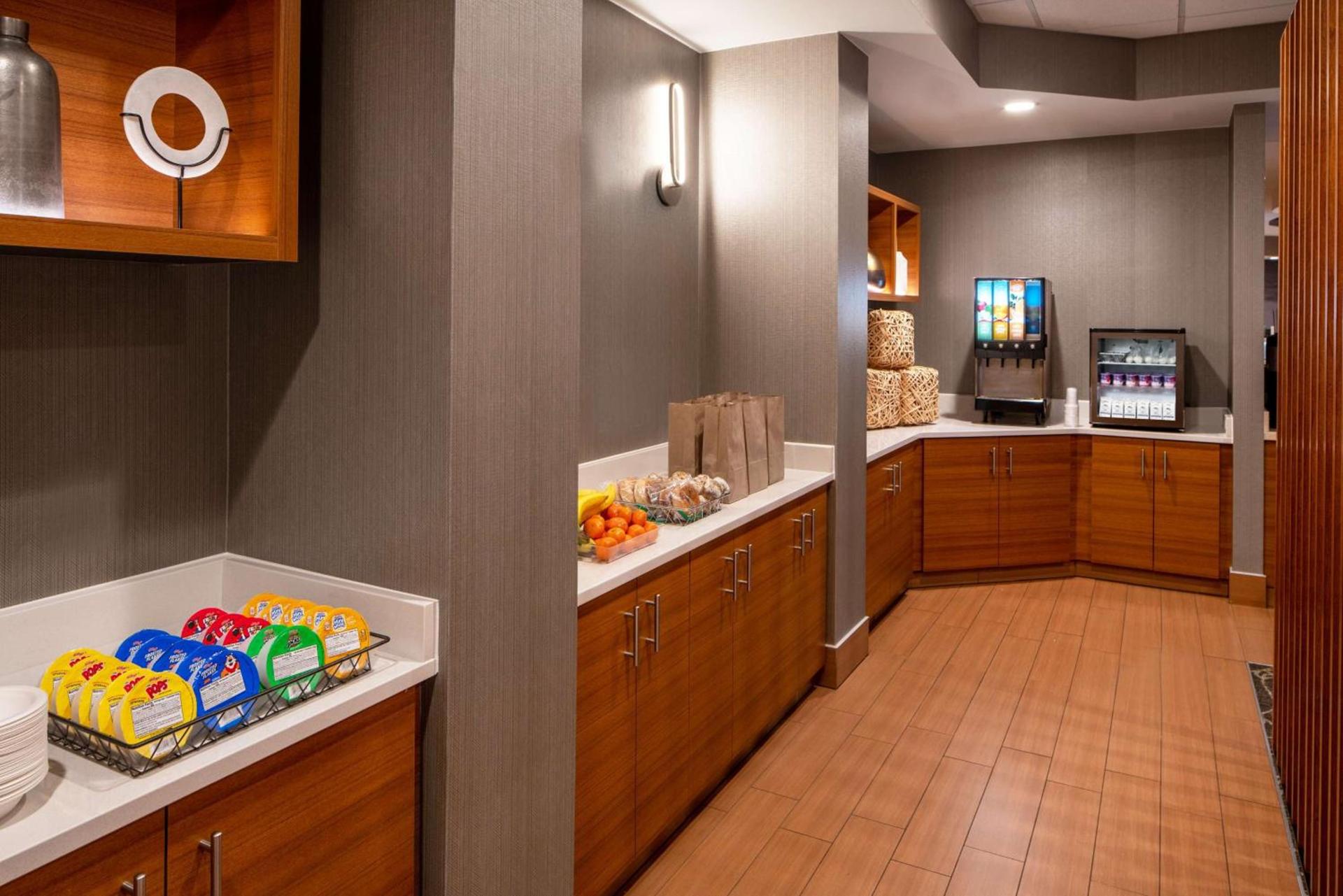 Sonesta Select Nashville Airport Suites photo 16