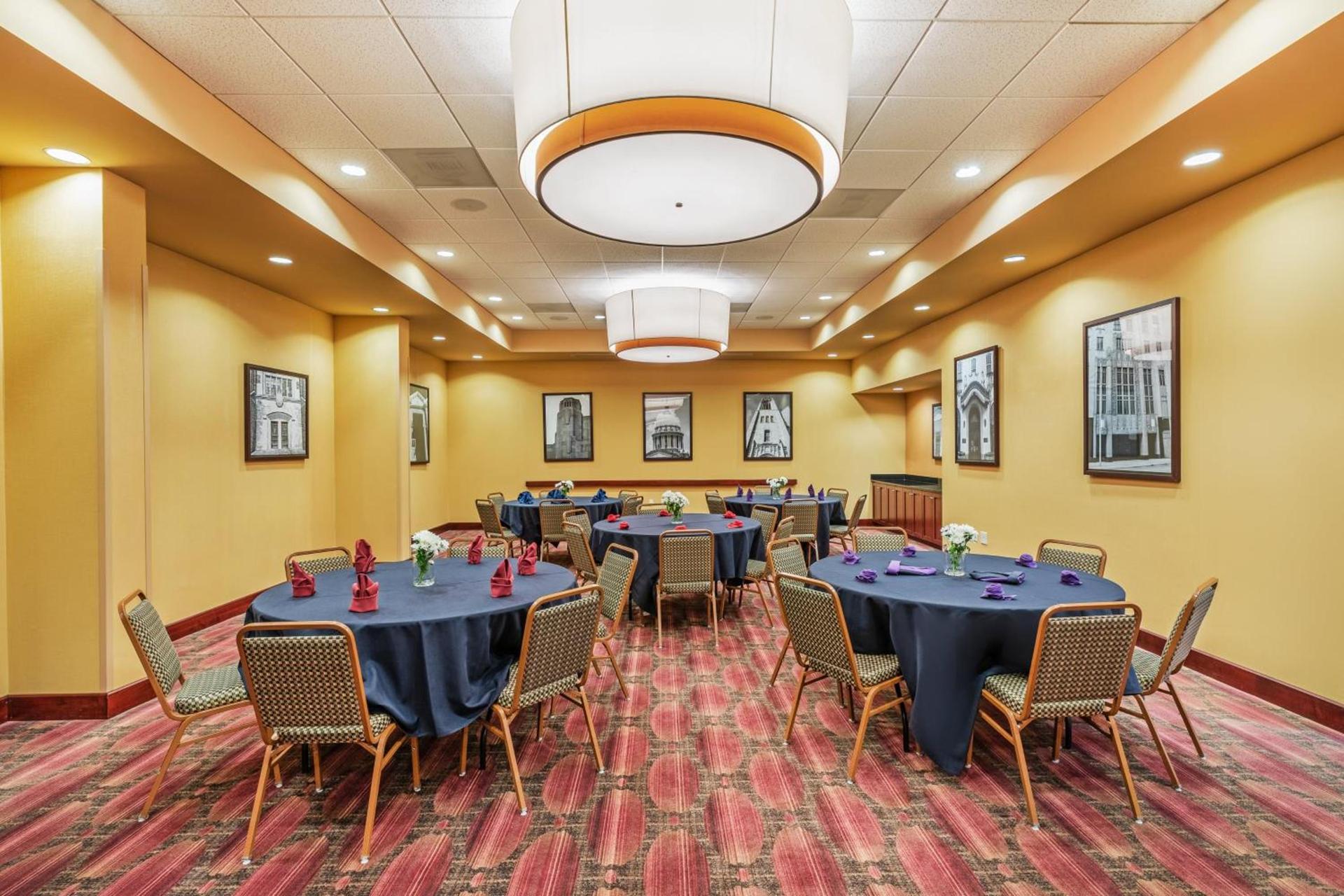 Holiday Inn Ardmore by IHG photo 33
