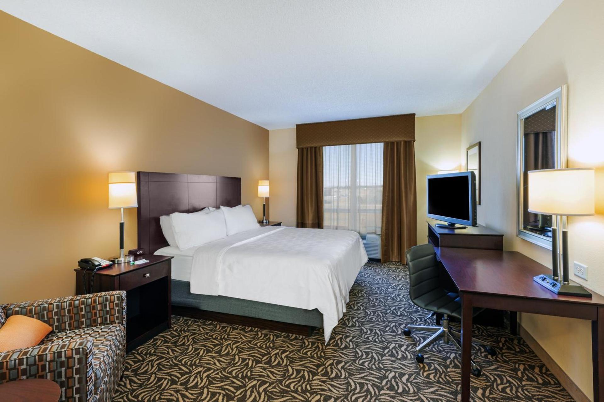 Holiday Inn Ardmore by IHG photo 42