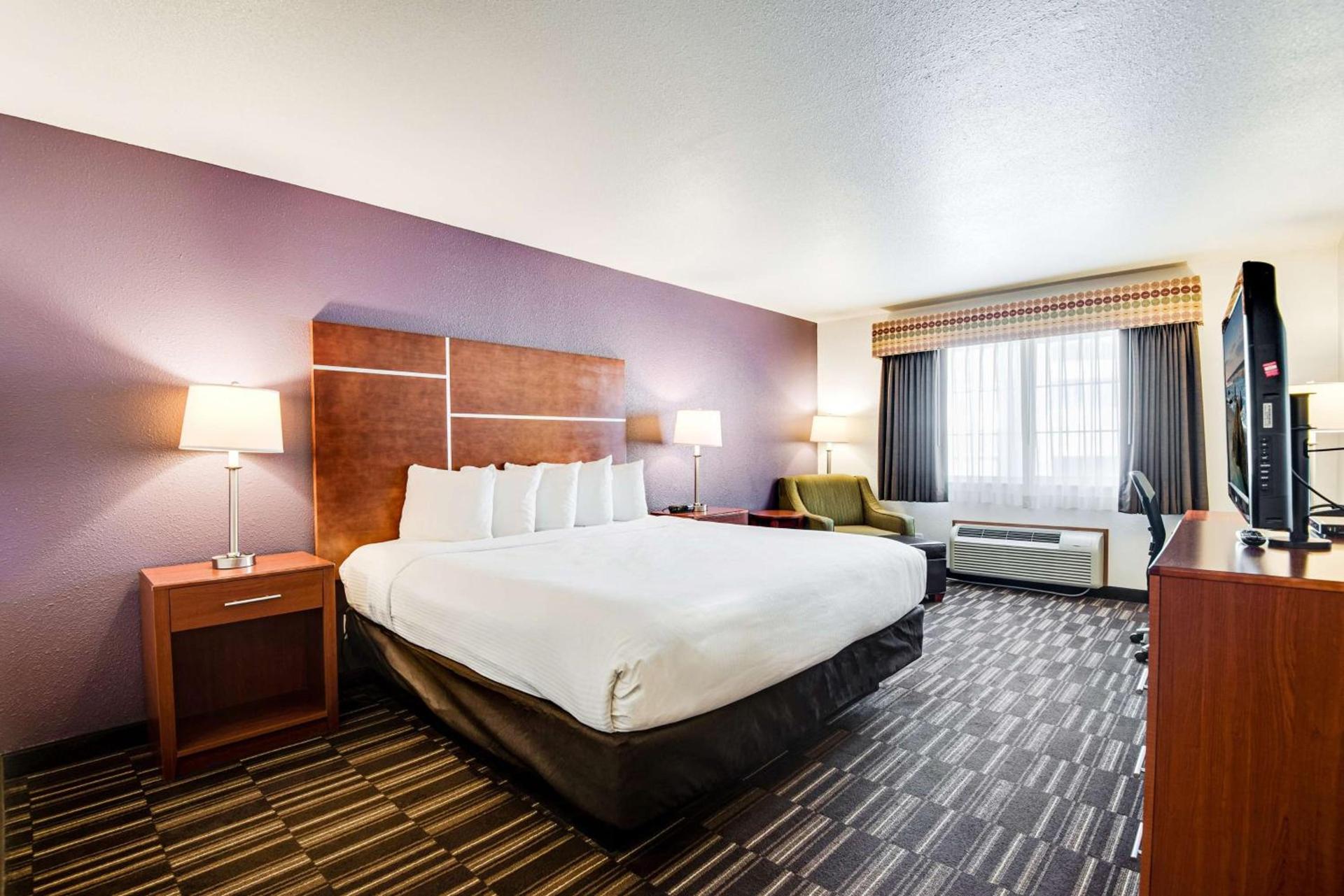 Best Western Firestone Inn & Suites photo 7