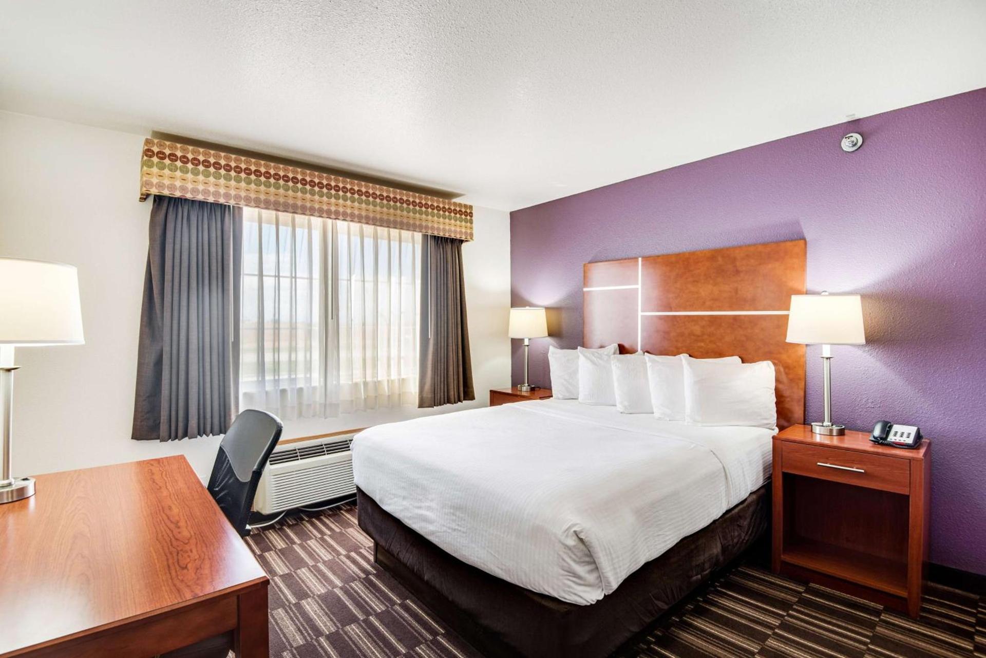 Best Western Firestone Inn & Suites photo 6