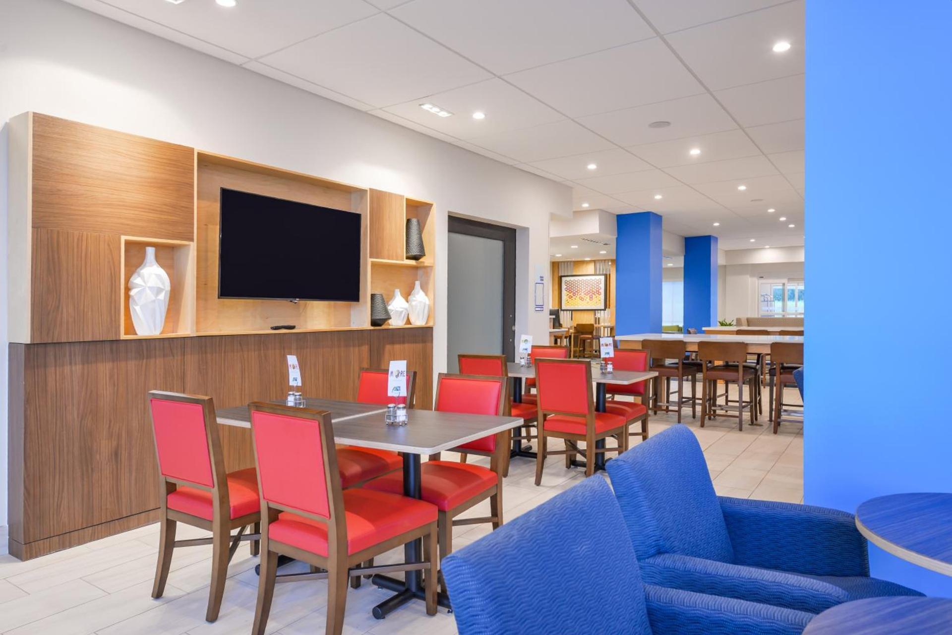 Holiday Inn Express Donaldsonville by IHG photo 22