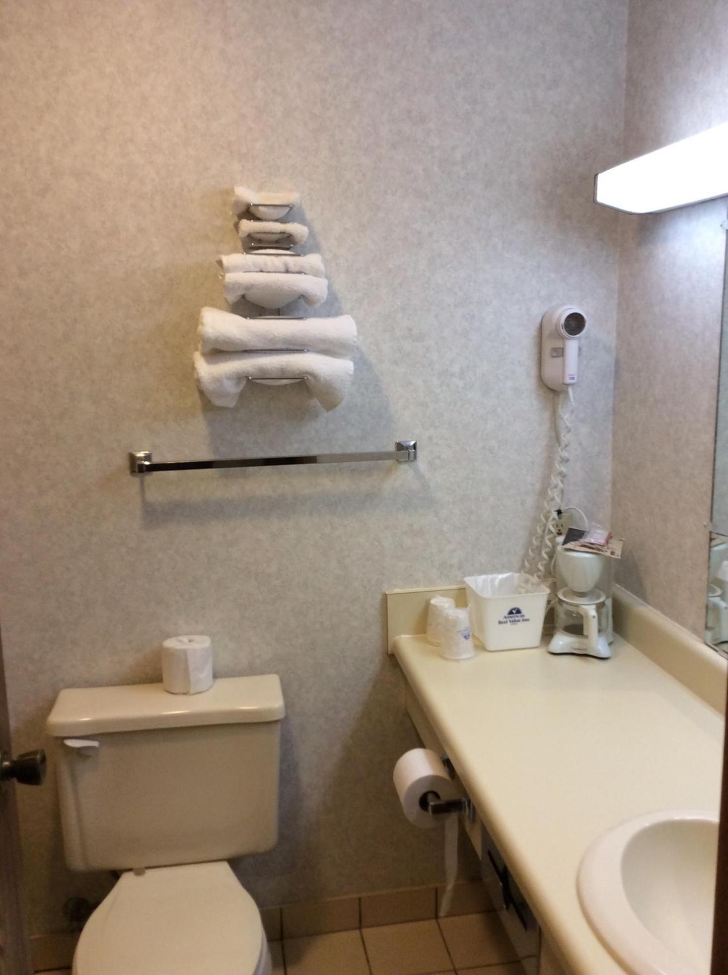 Americas Best Value Inn of Decatur photo 23