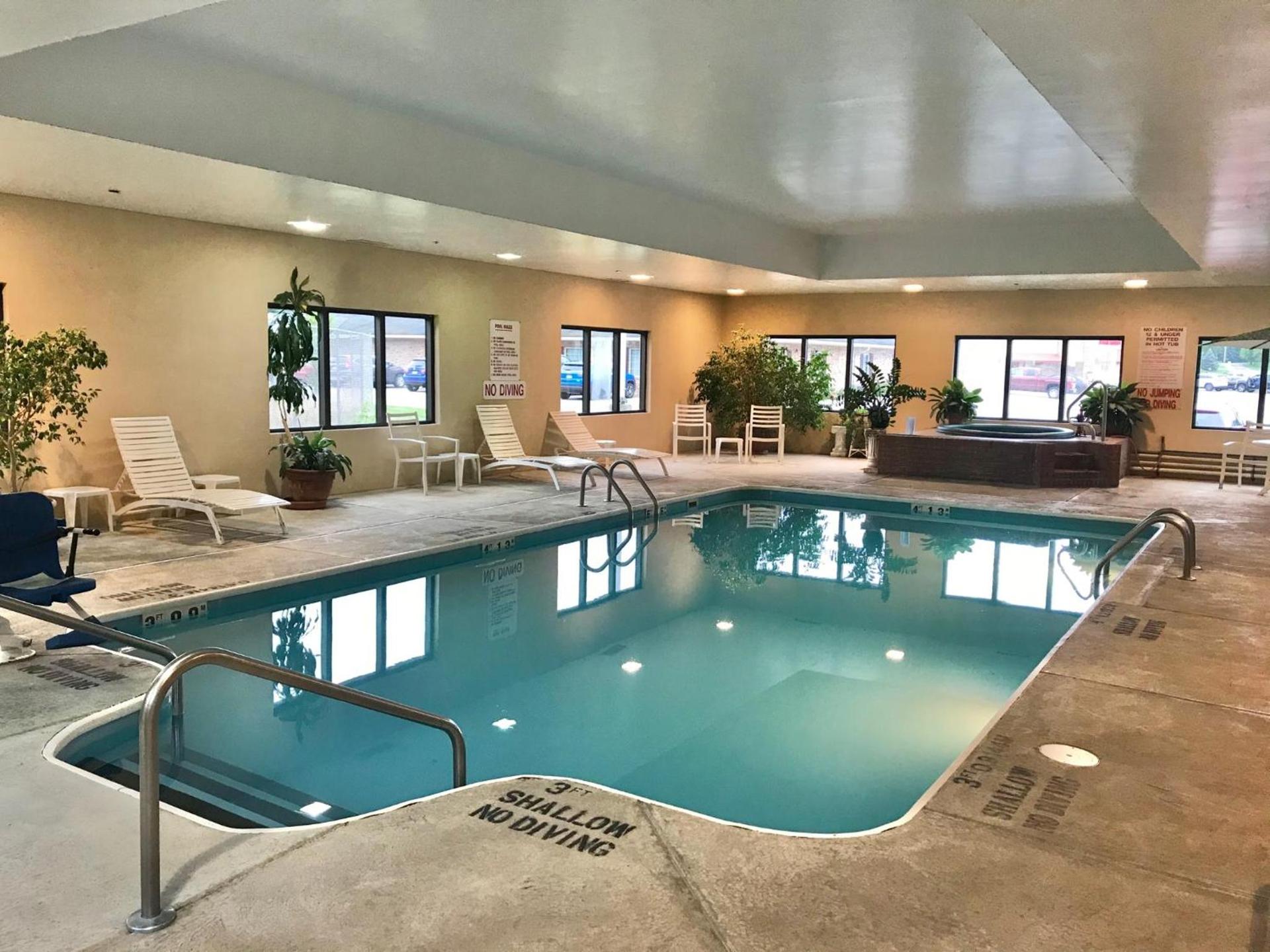 Comfort Inn Duncansville - Altoona photo 28