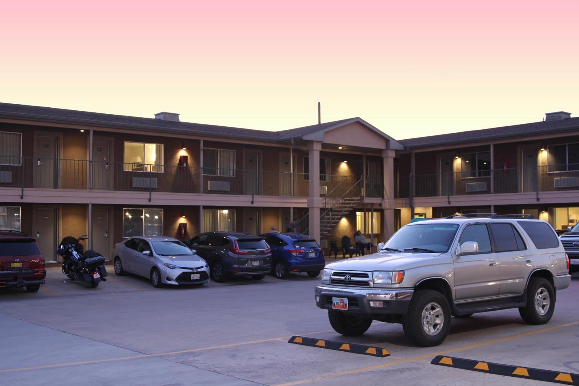 Bowen Motel photo 21