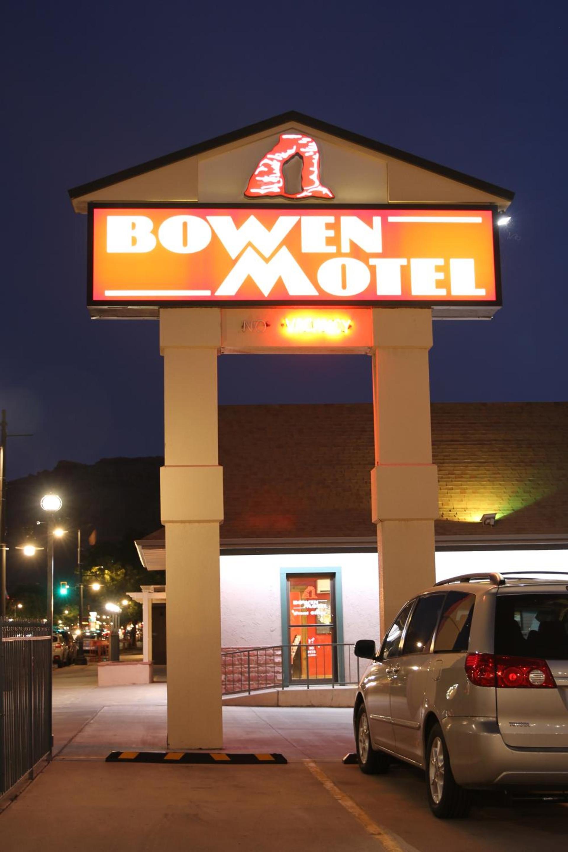 Bowen Motel photo 14
