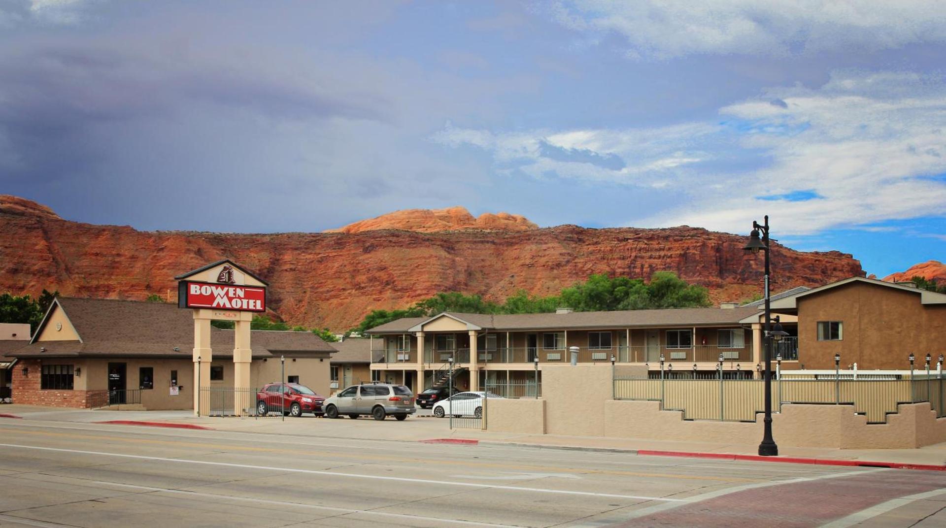 Bowen Motel photo 2
