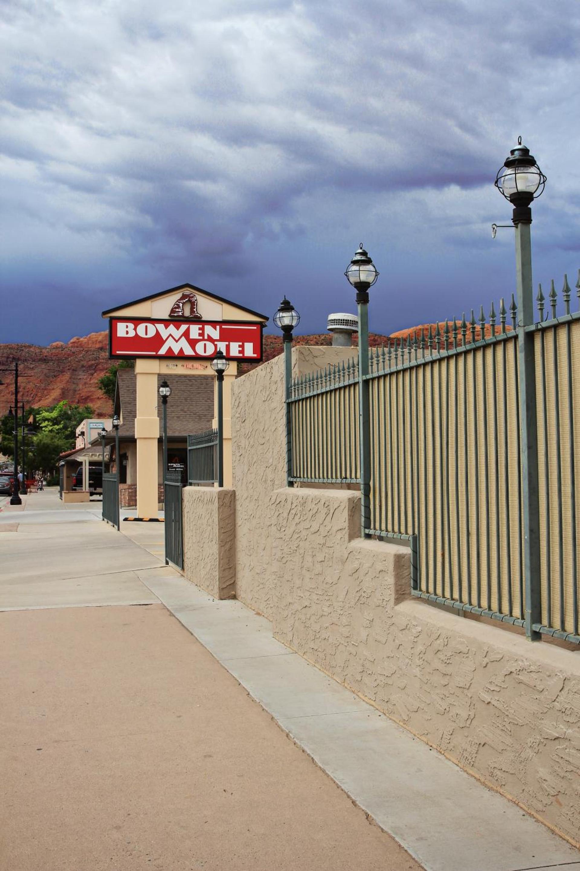 Bowen Motel photo 15