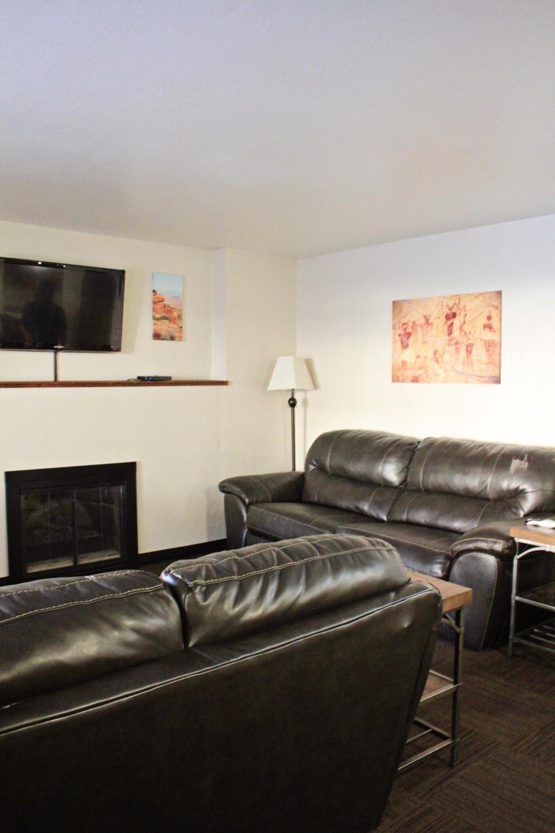 Bowen Motel photo 42