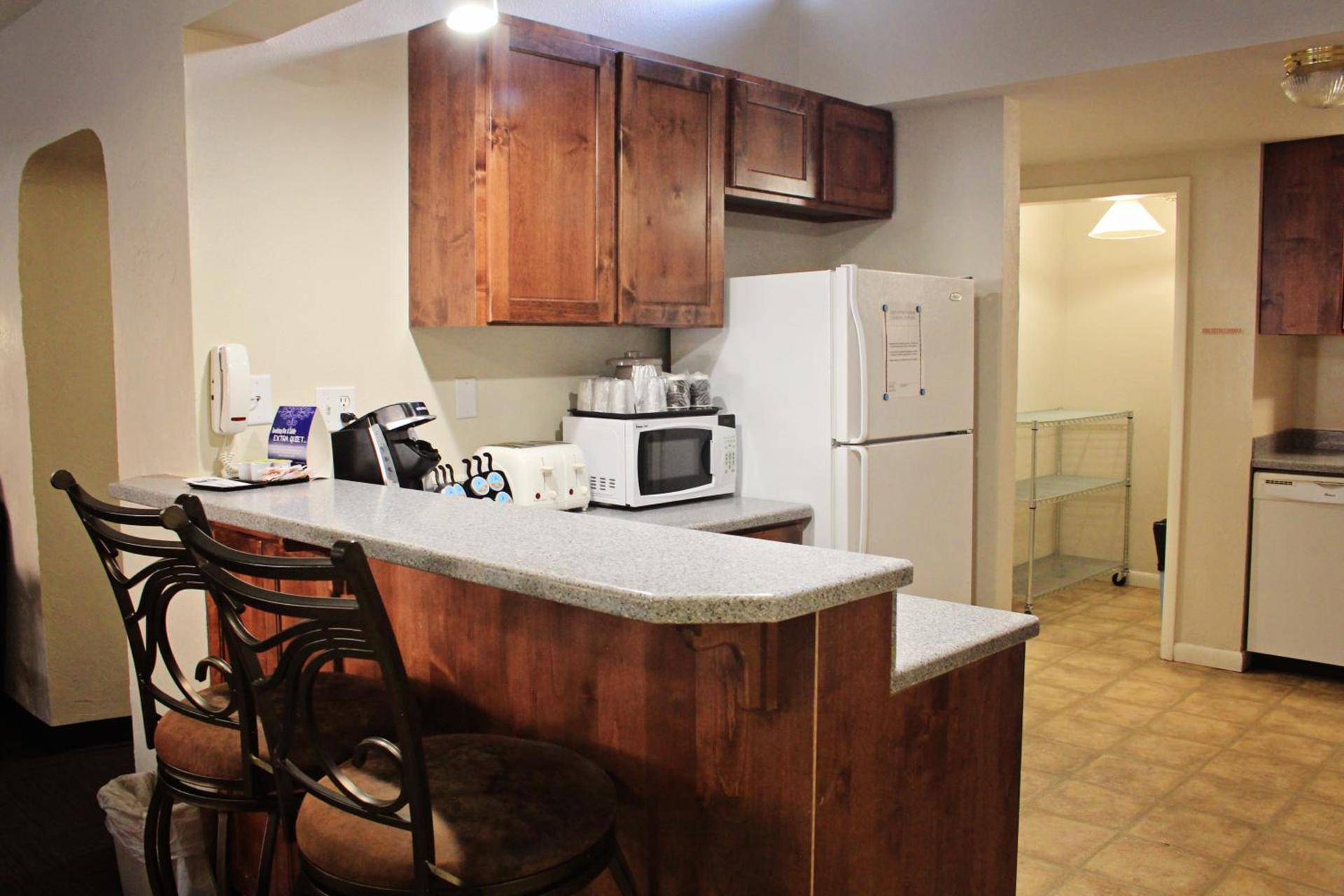 Bowen Motel photo 46