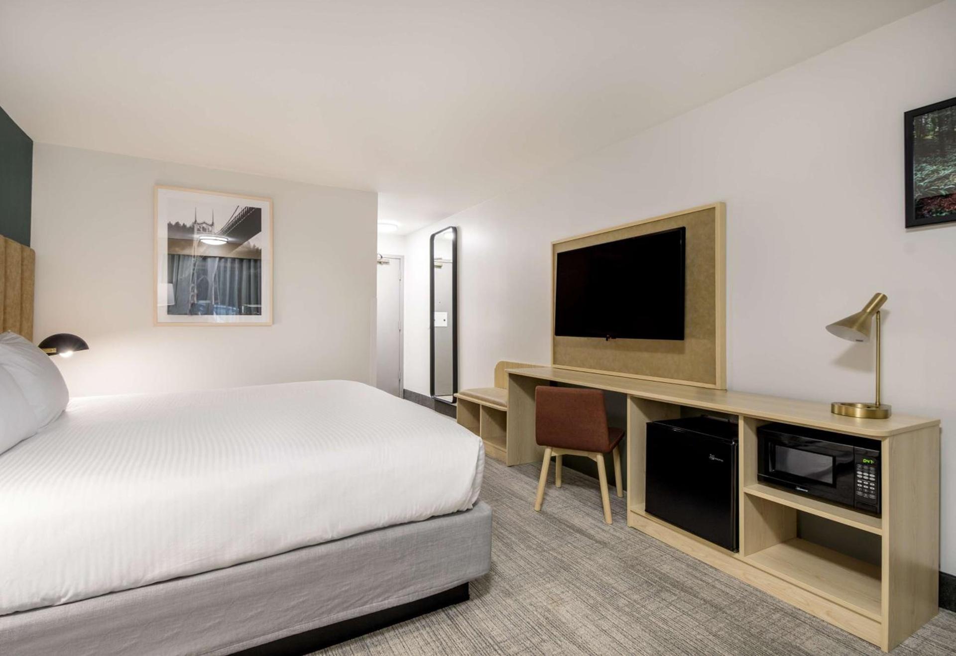 Best Western Portland West Beaverton photo 22