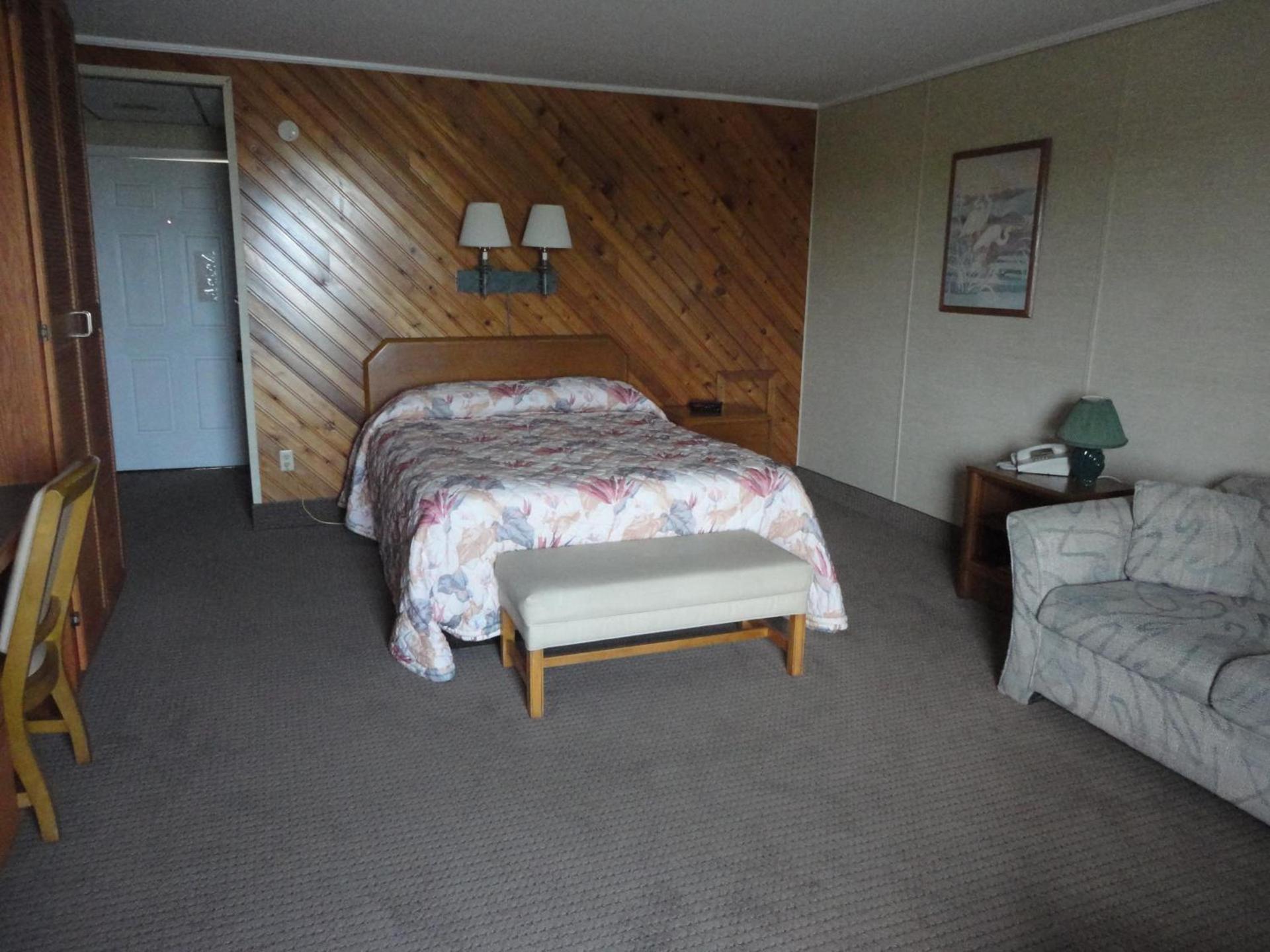 Island Resort photo 12