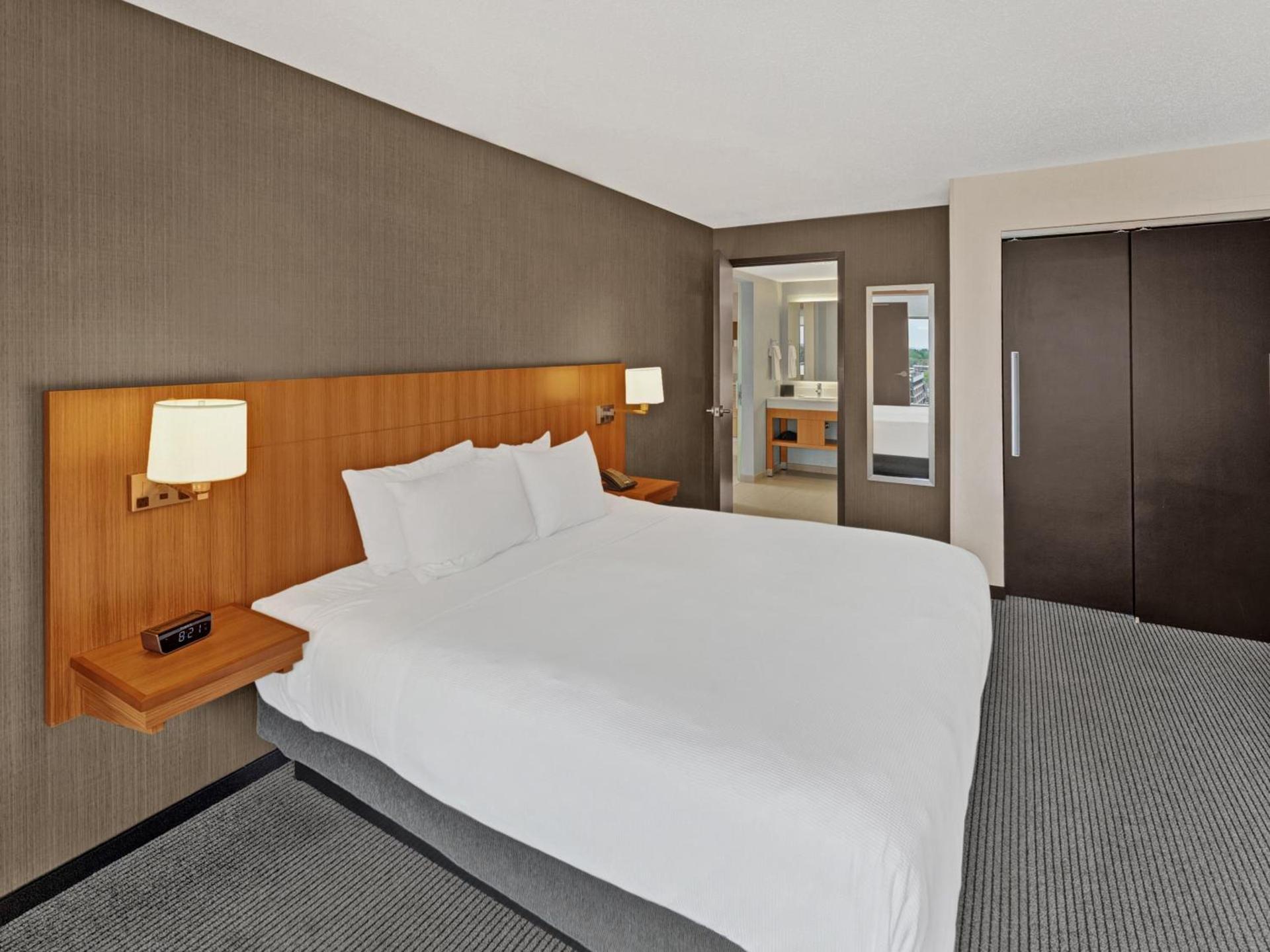 Hyatt Place Champaign/Urbana photo 29