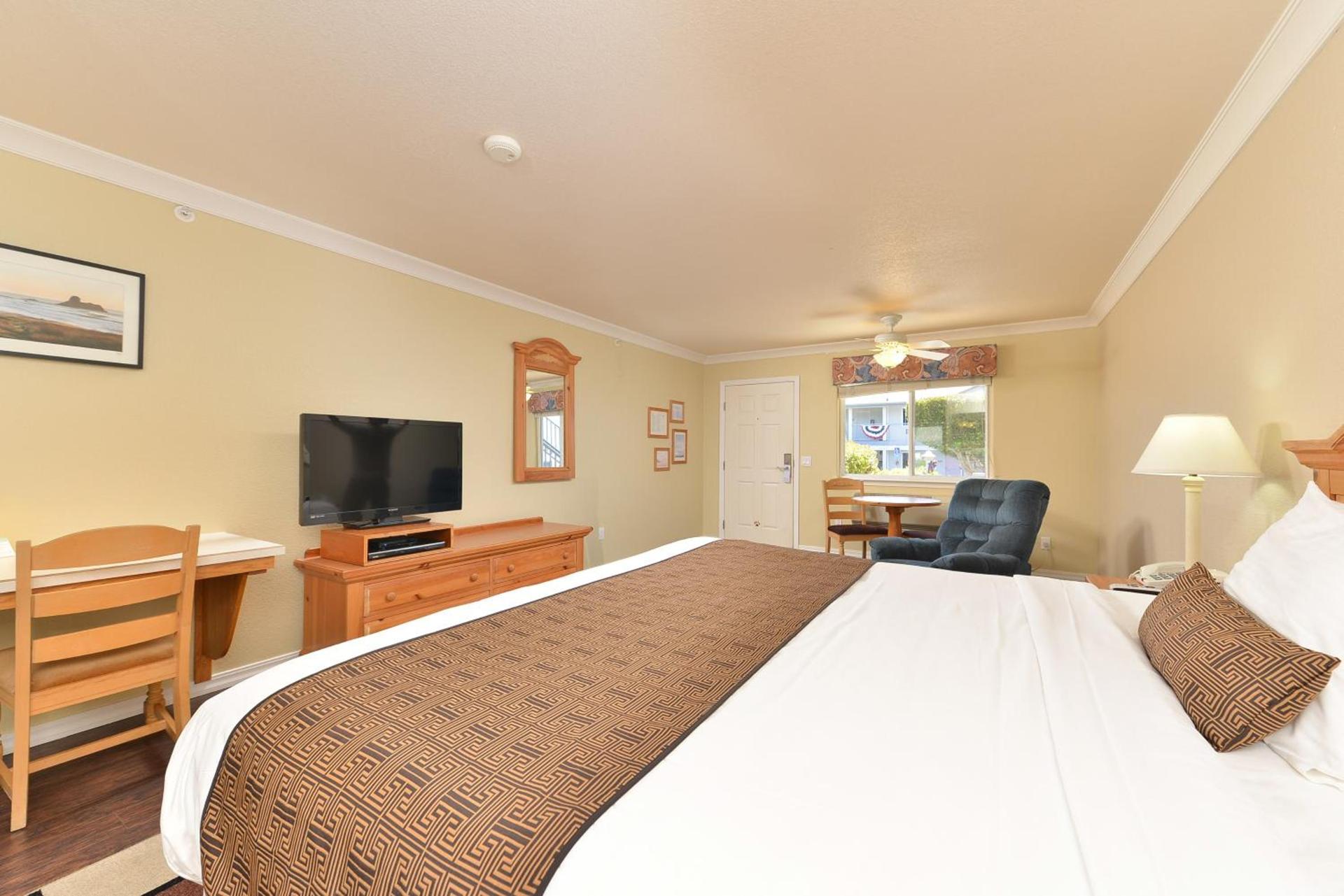 Cayucos Beach Inn photo 21