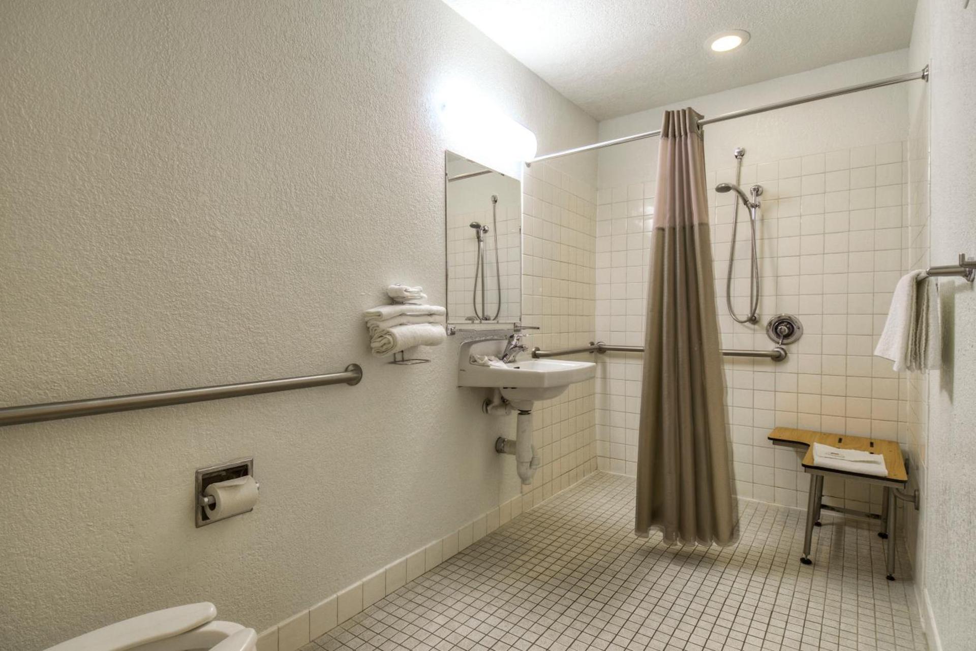 Motel 6-San Dimas, CA - Los Angeles photo 11