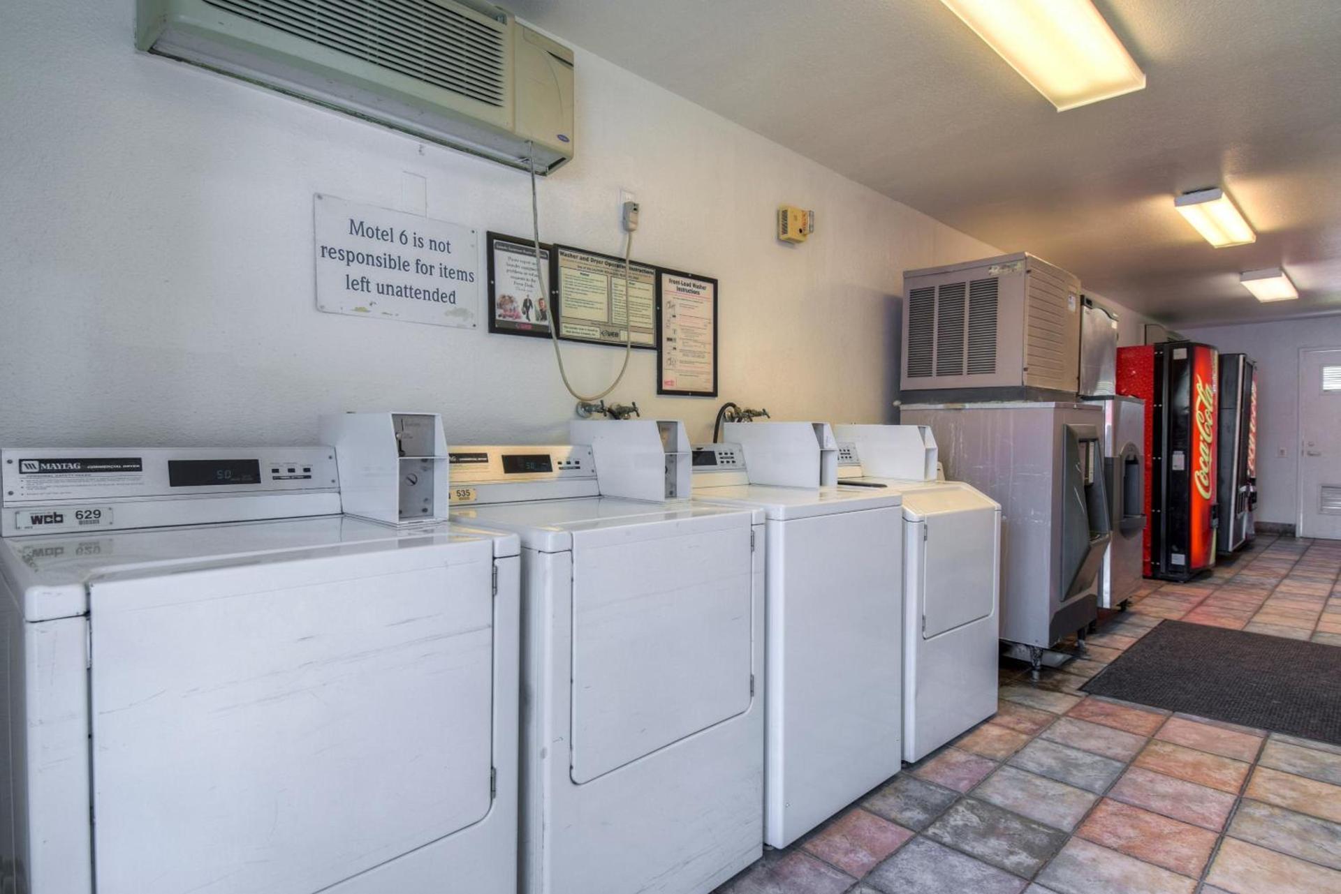 Motel 6-San Dimas, CA - Los Angeles photo 22