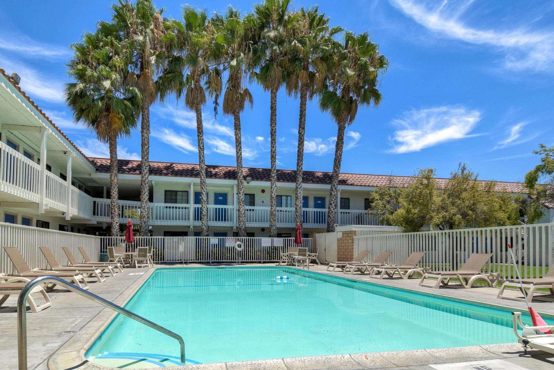 Motel 6-Pomona, CA - Los Angeles photo 32