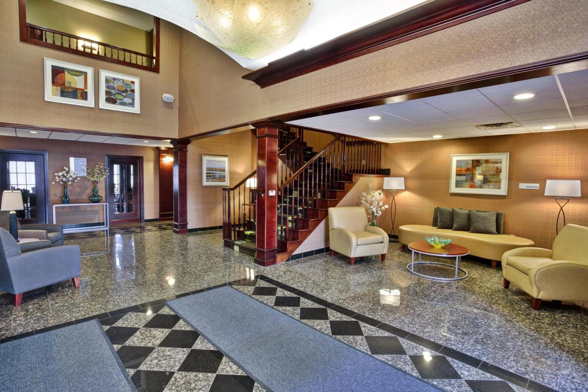 Holiday Inn Express Hotel & Suites Woodhaven by IHG photo 48