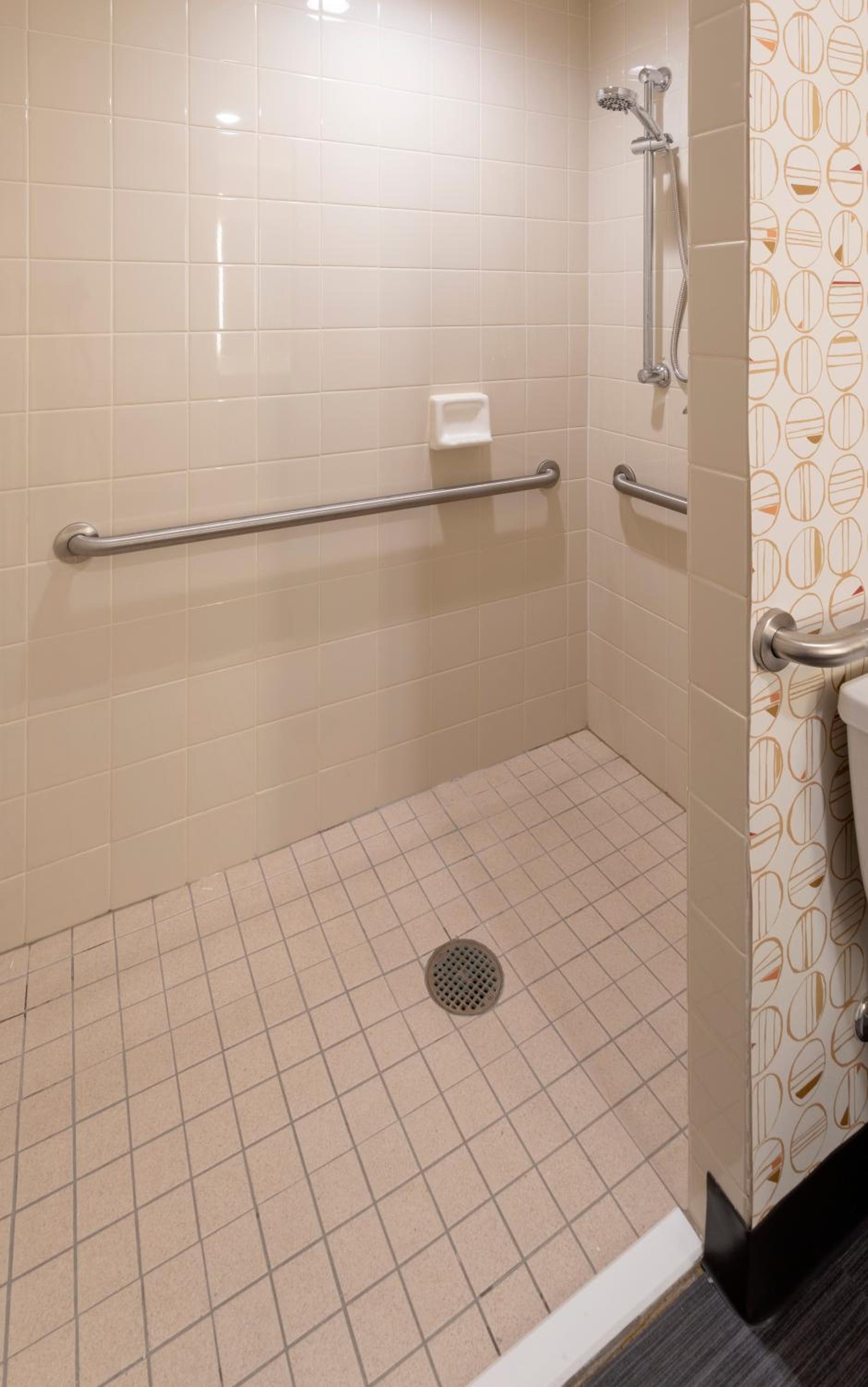 Holiday Inn Marquette by IHG photo 3