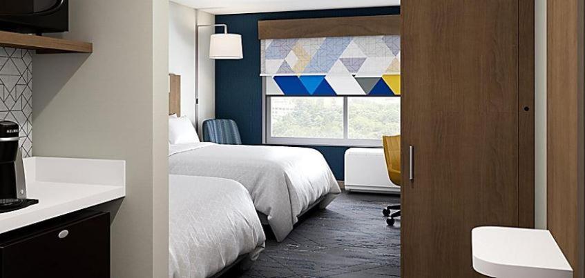 Holiday Inn Express & Suites Dallas - Plano North by IHG photo 2