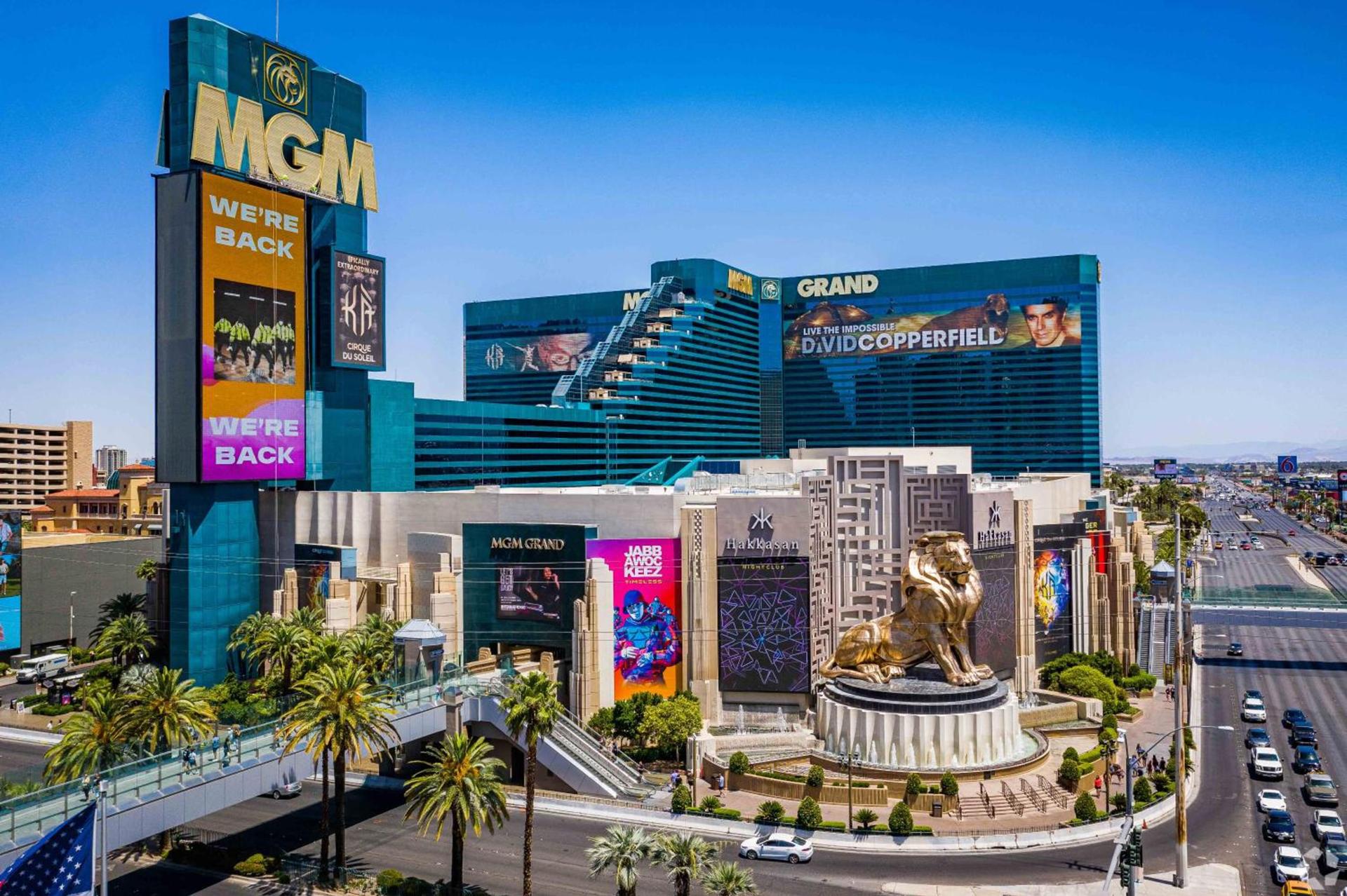 MGM signature tower 1 photo 18