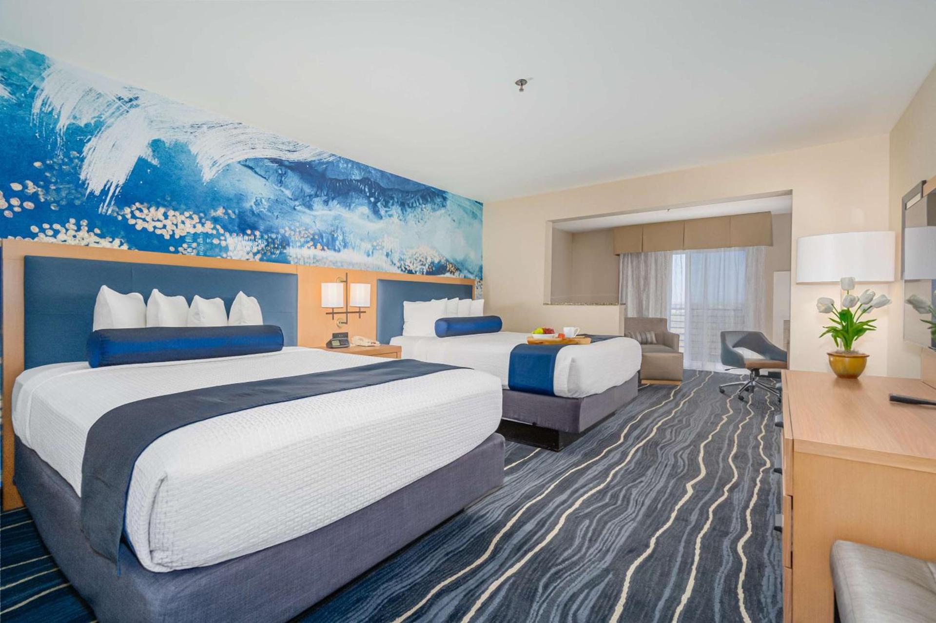 Best Western Plus Marina Gateway Hotel photo 34