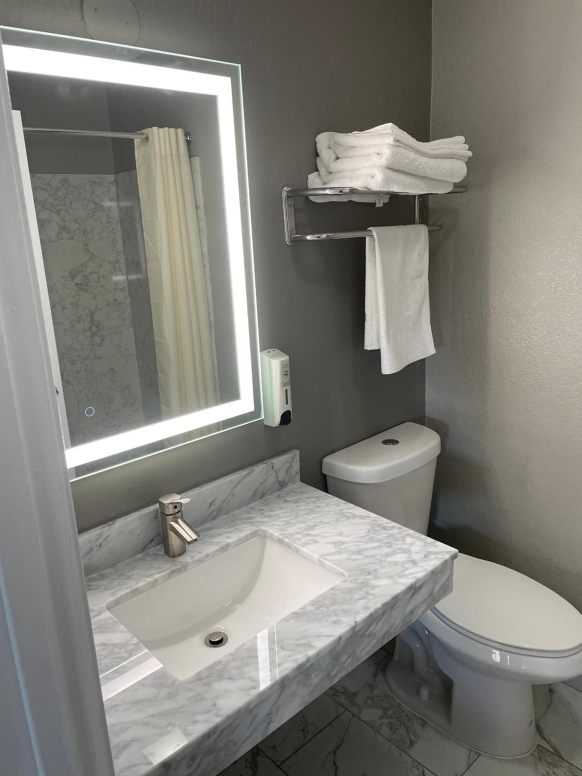 Villa Court Inn Oroville photo 7