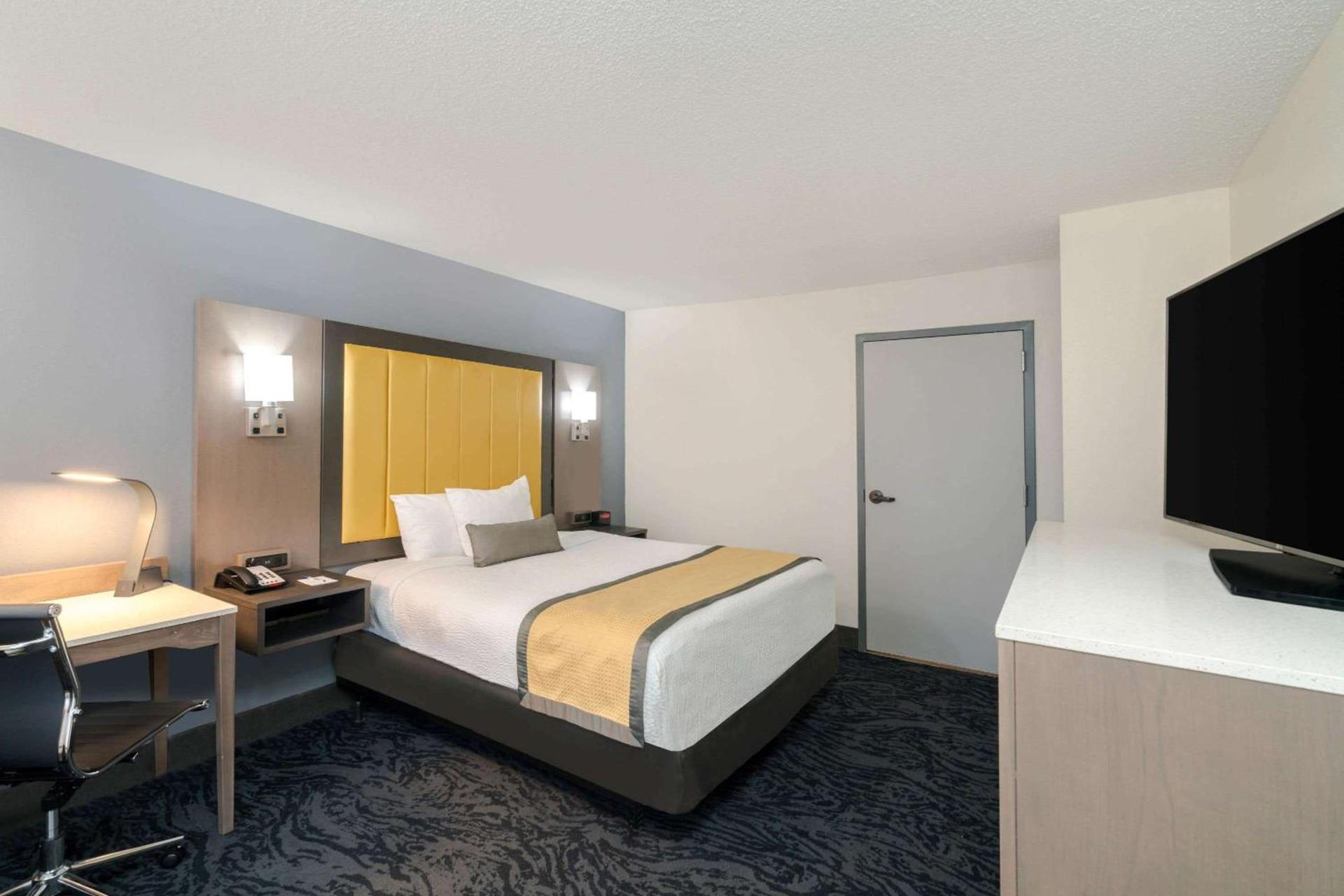 Baymont by Wyndham Franklin photo 12