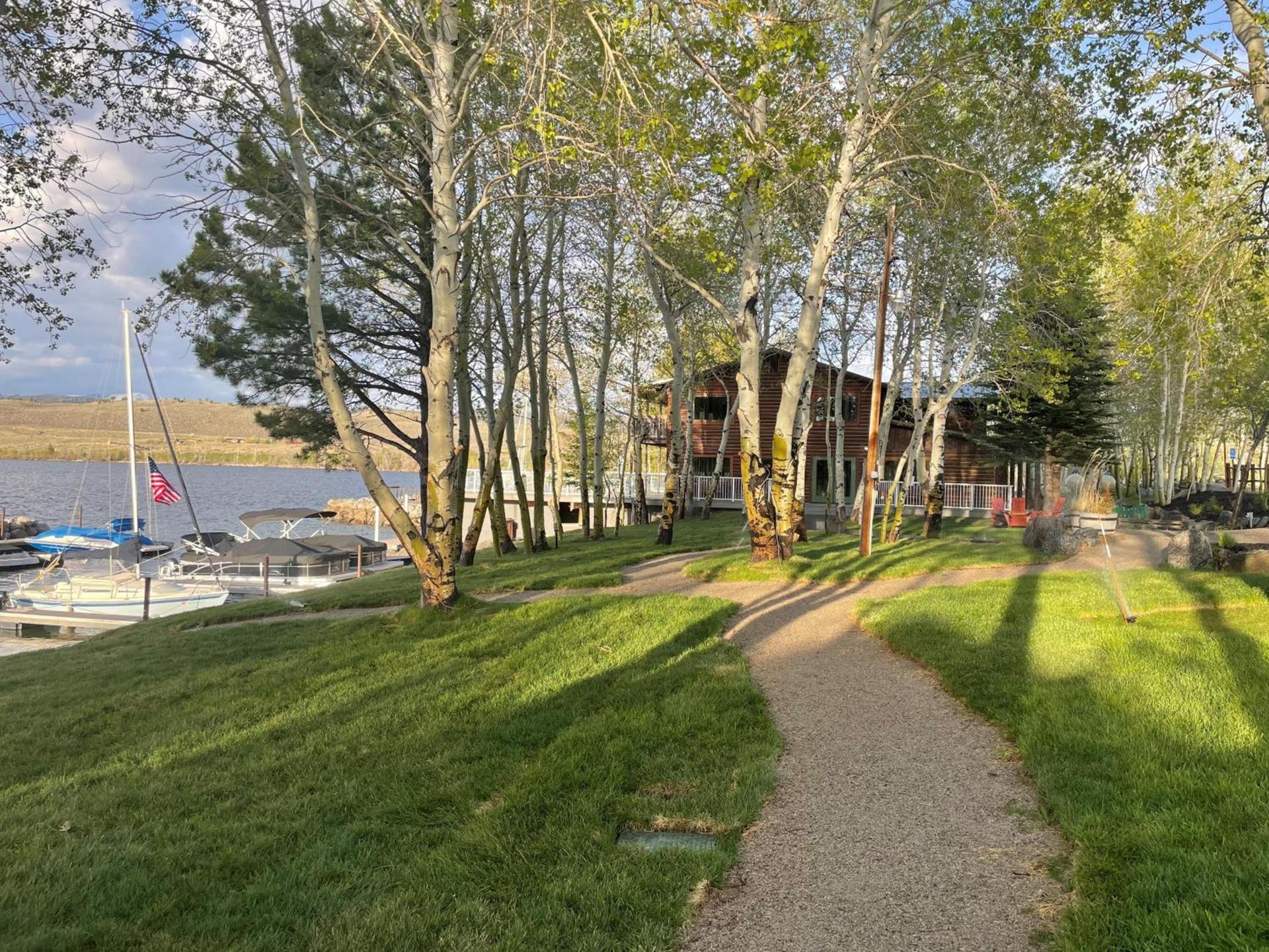 Lakeside Lodge Resort and Marina — hotel in Pinedale