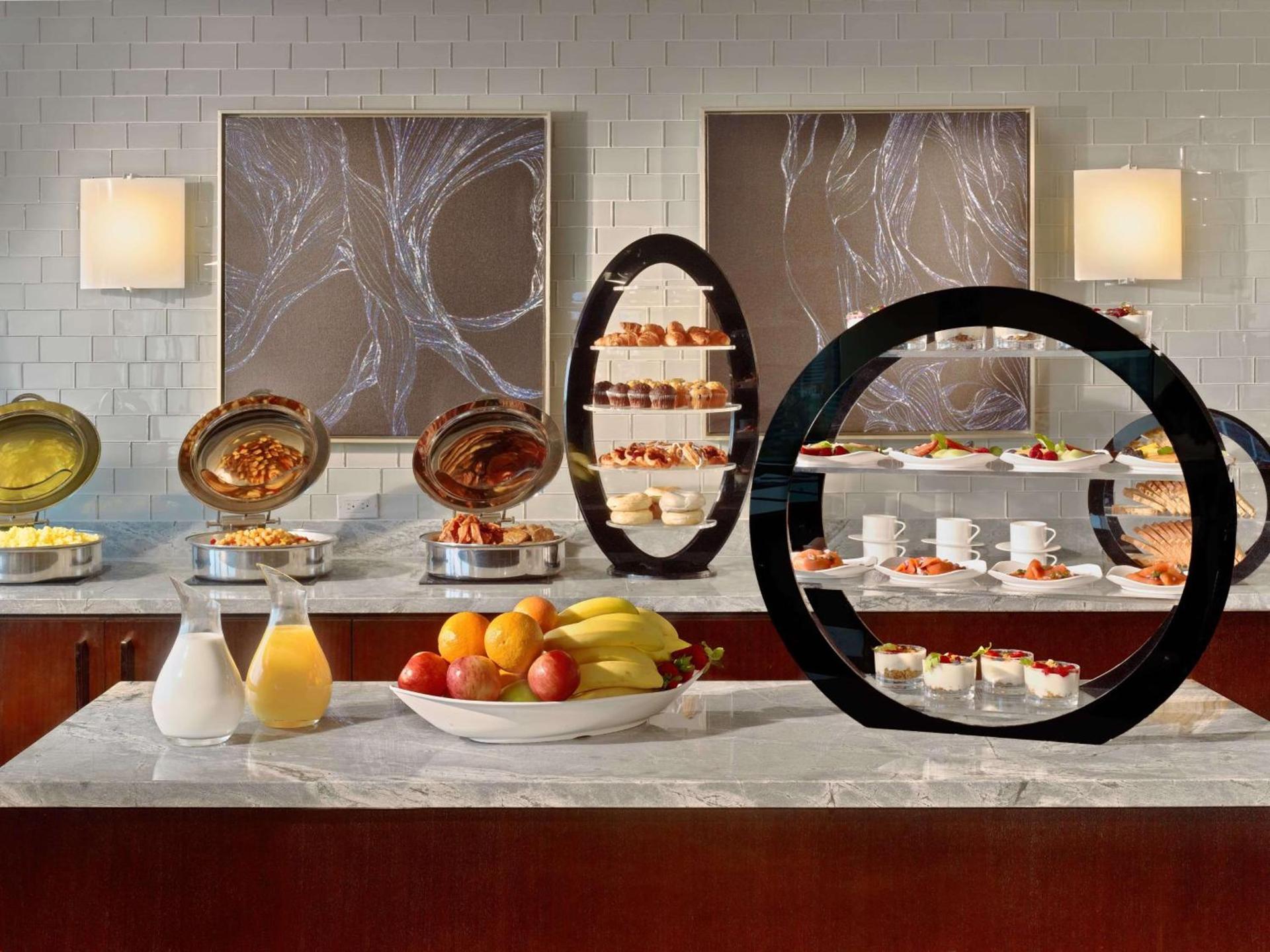 The Royal Sonesta Houston Galleria photo 25