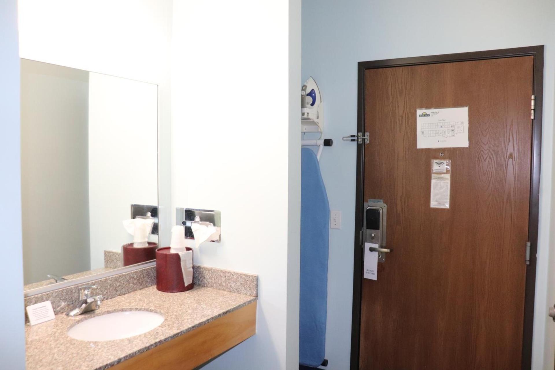 Bay Inn photo 29