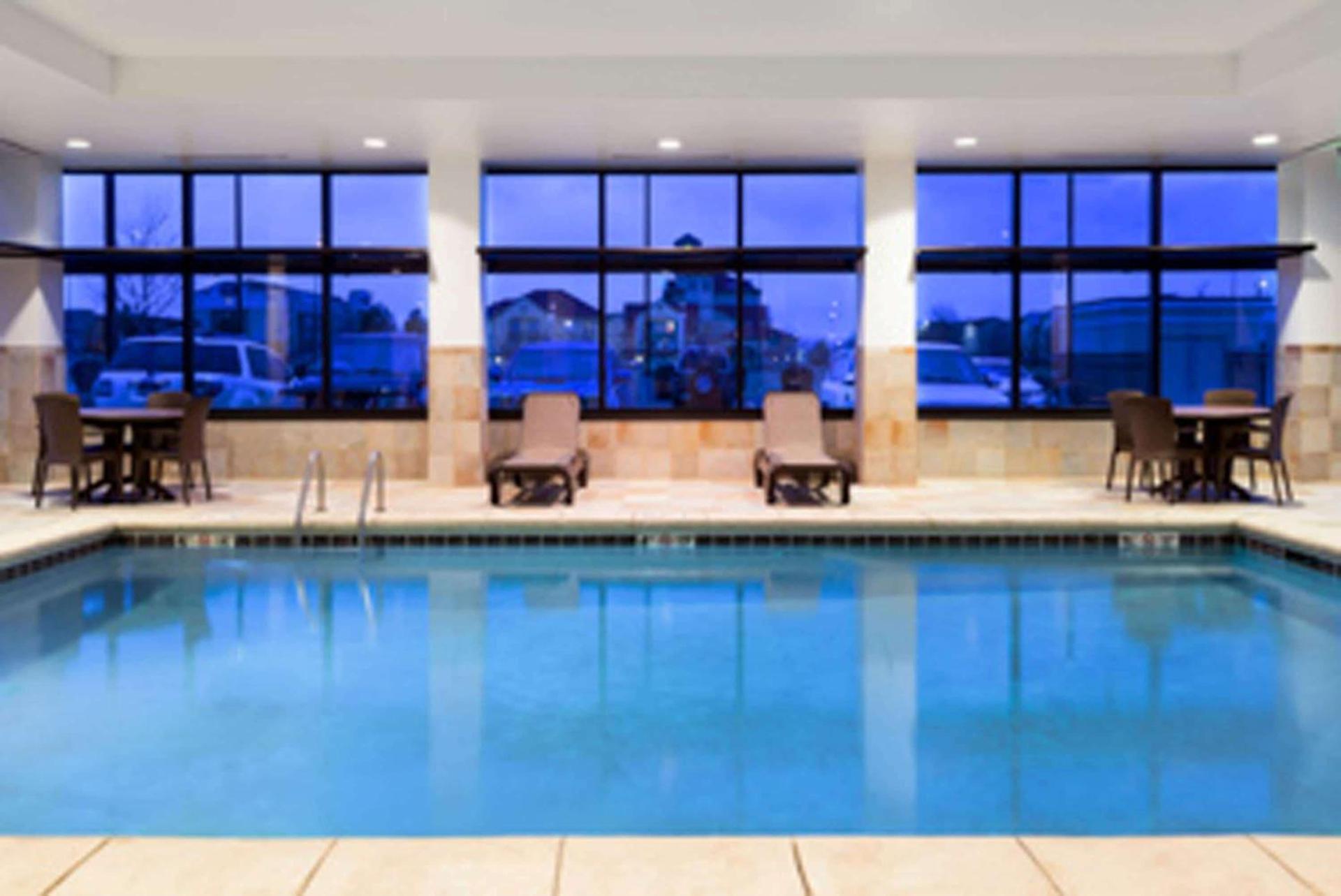 Baymont by Wyndham Denver International Airport photo 4