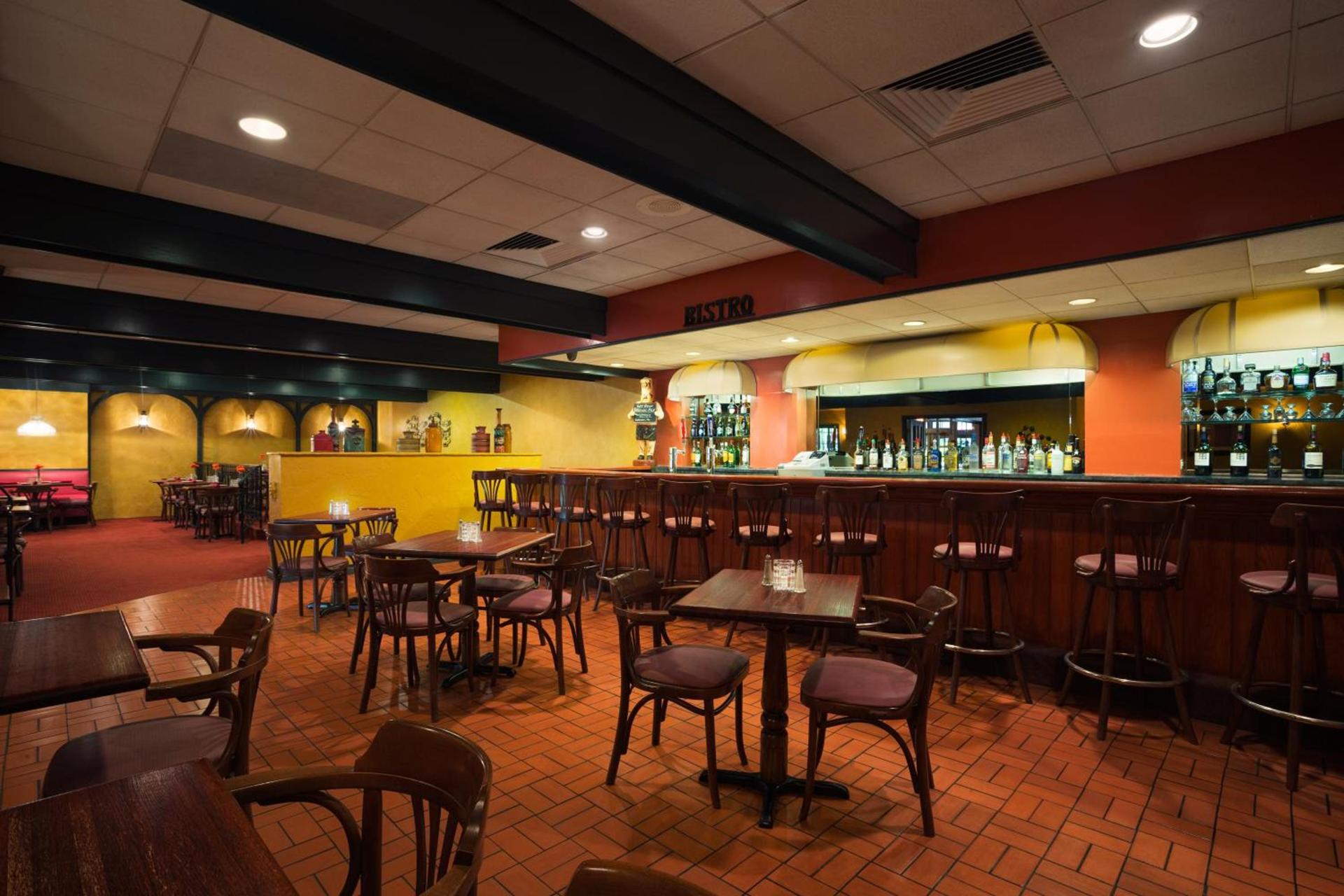 Ramada by Wyndham Ligonier photo 13