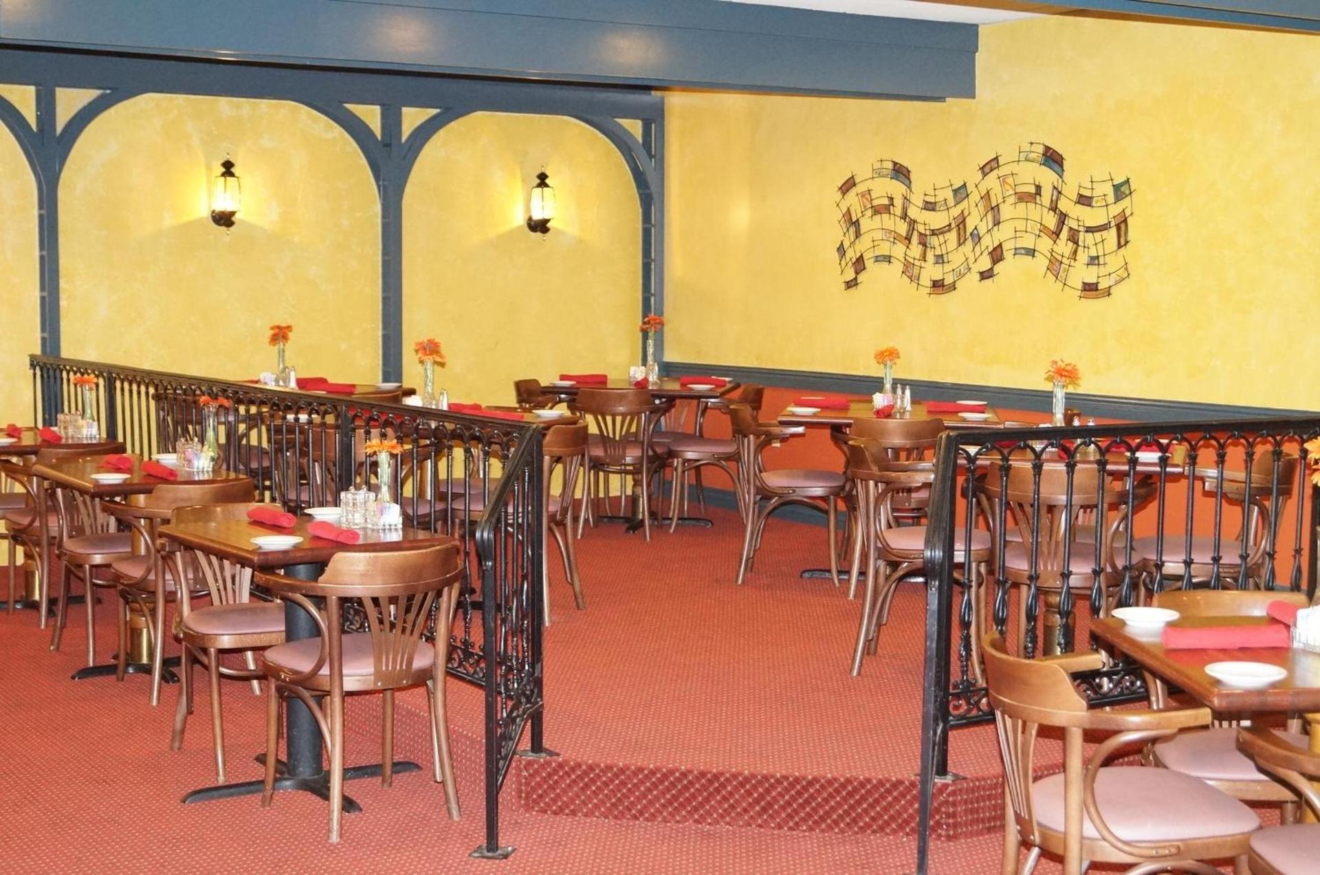 Ramada by Wyndham Ligonier photo 59