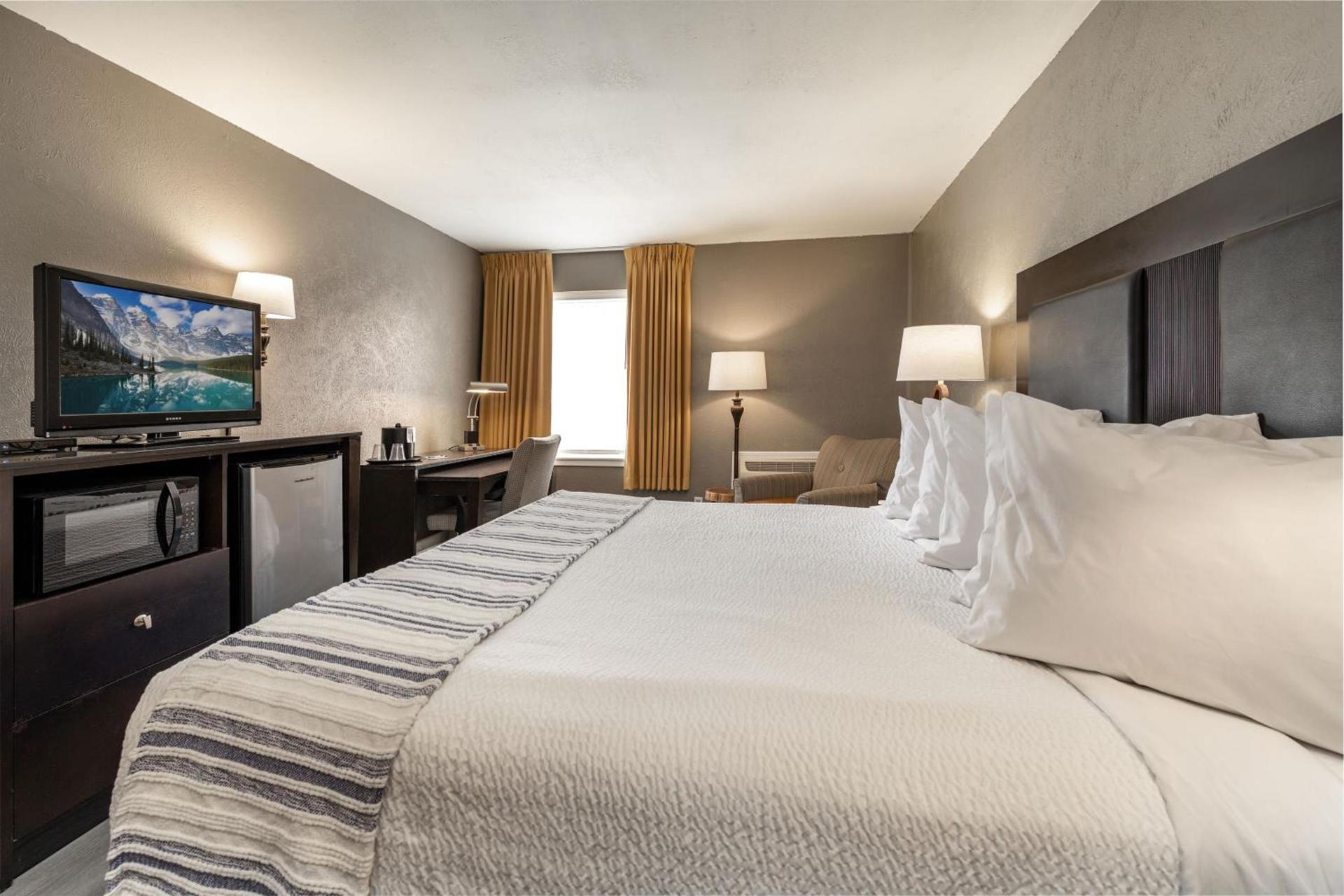 THE BRANSINN Entertainment District photo 21