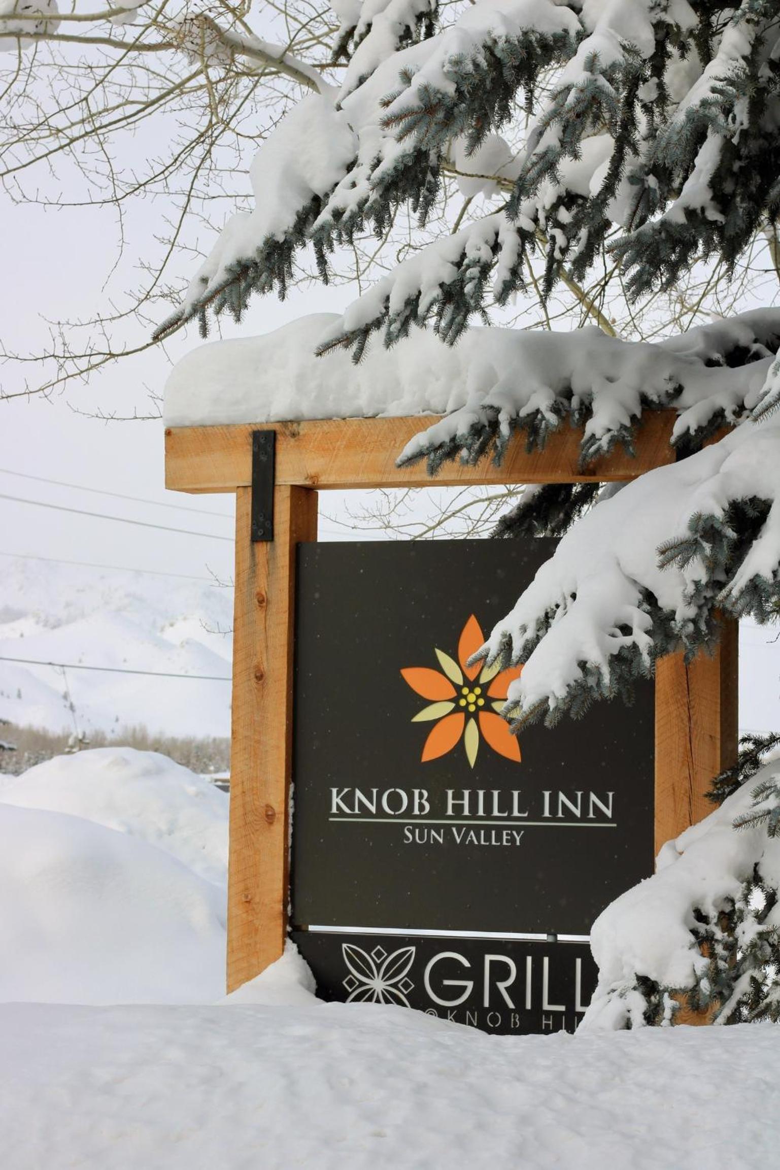 Knob Hill Inn photo 7