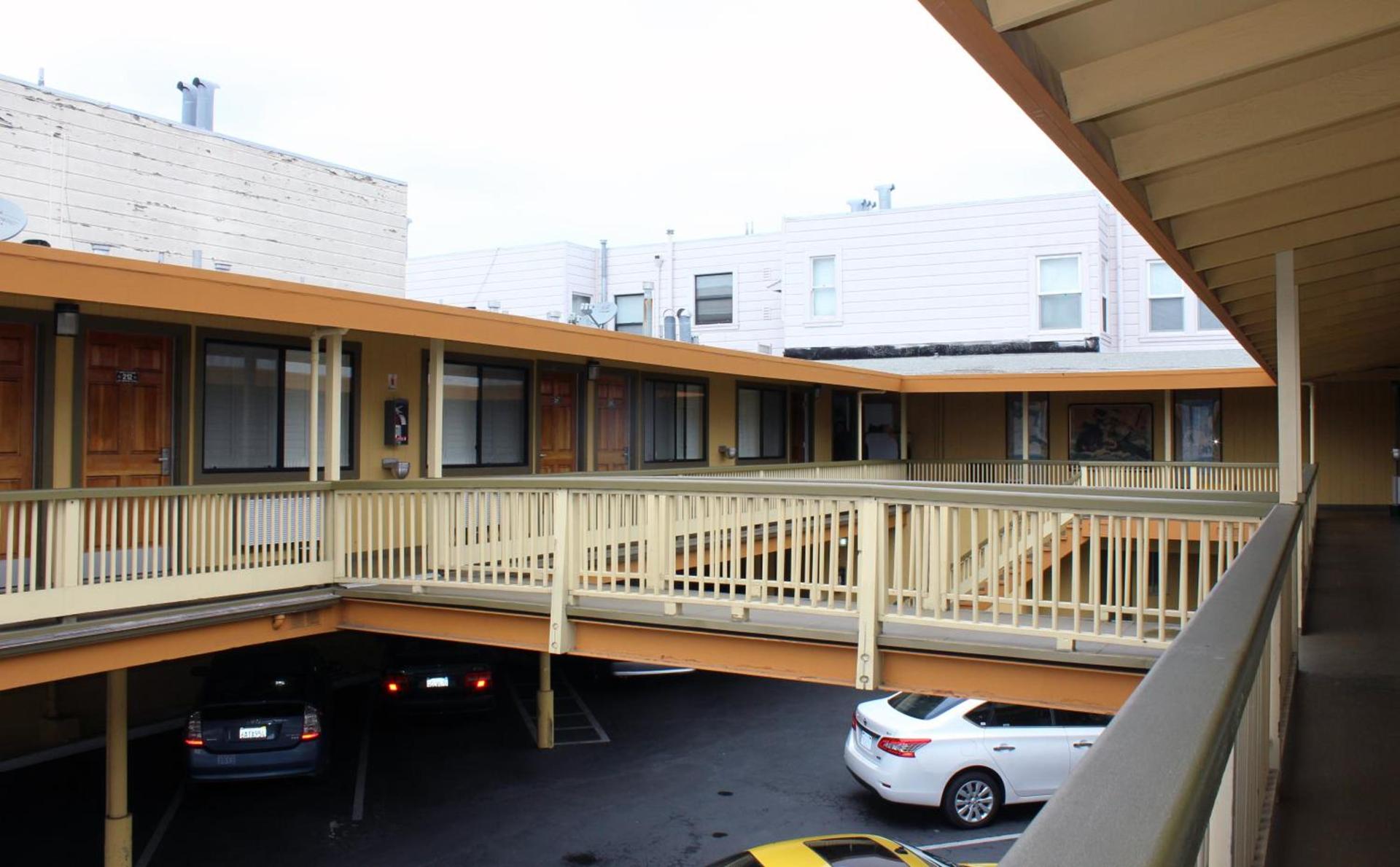 Geary Parkway Motel photo 3