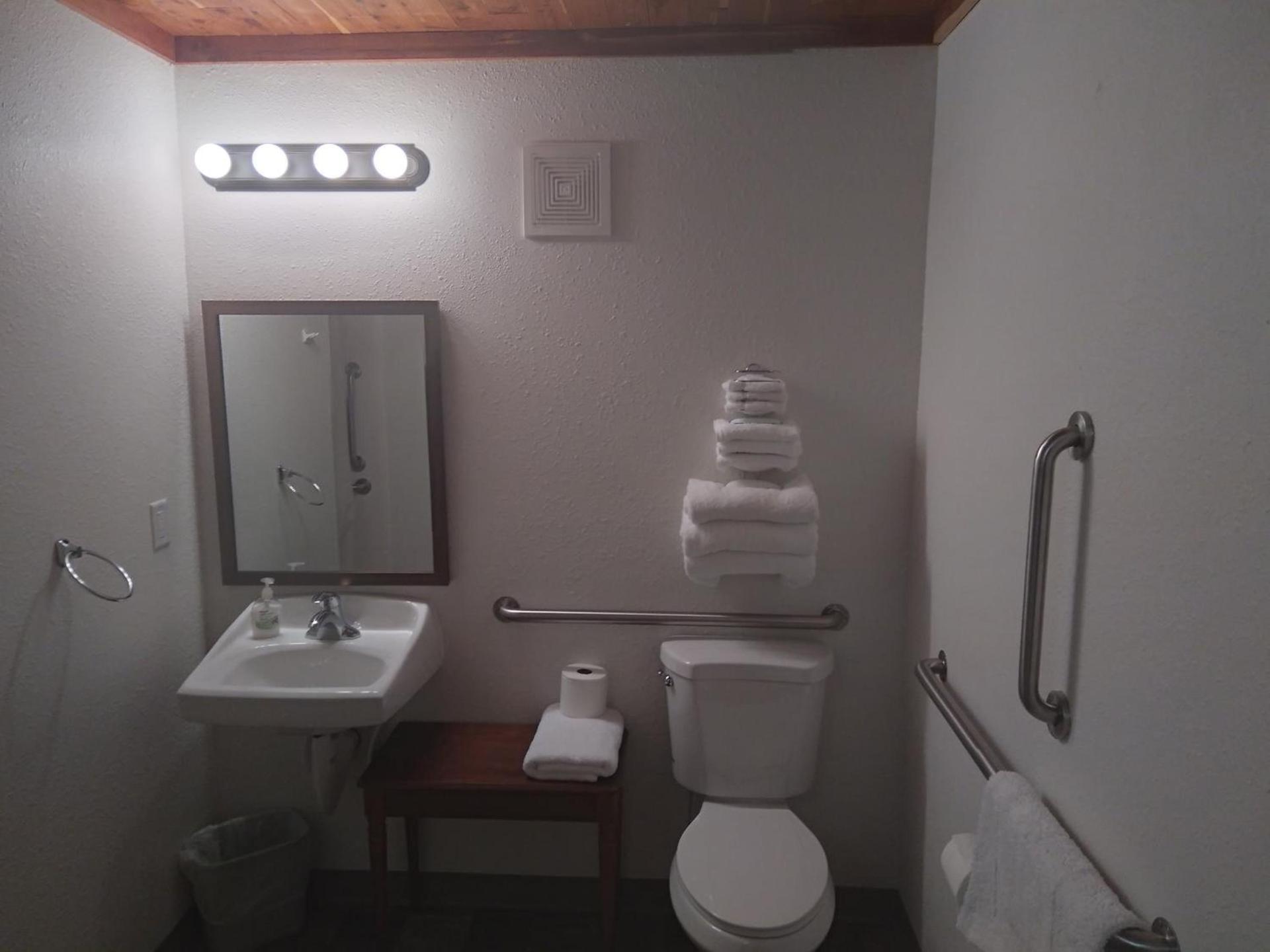 Comfort Zone Inn photo 7